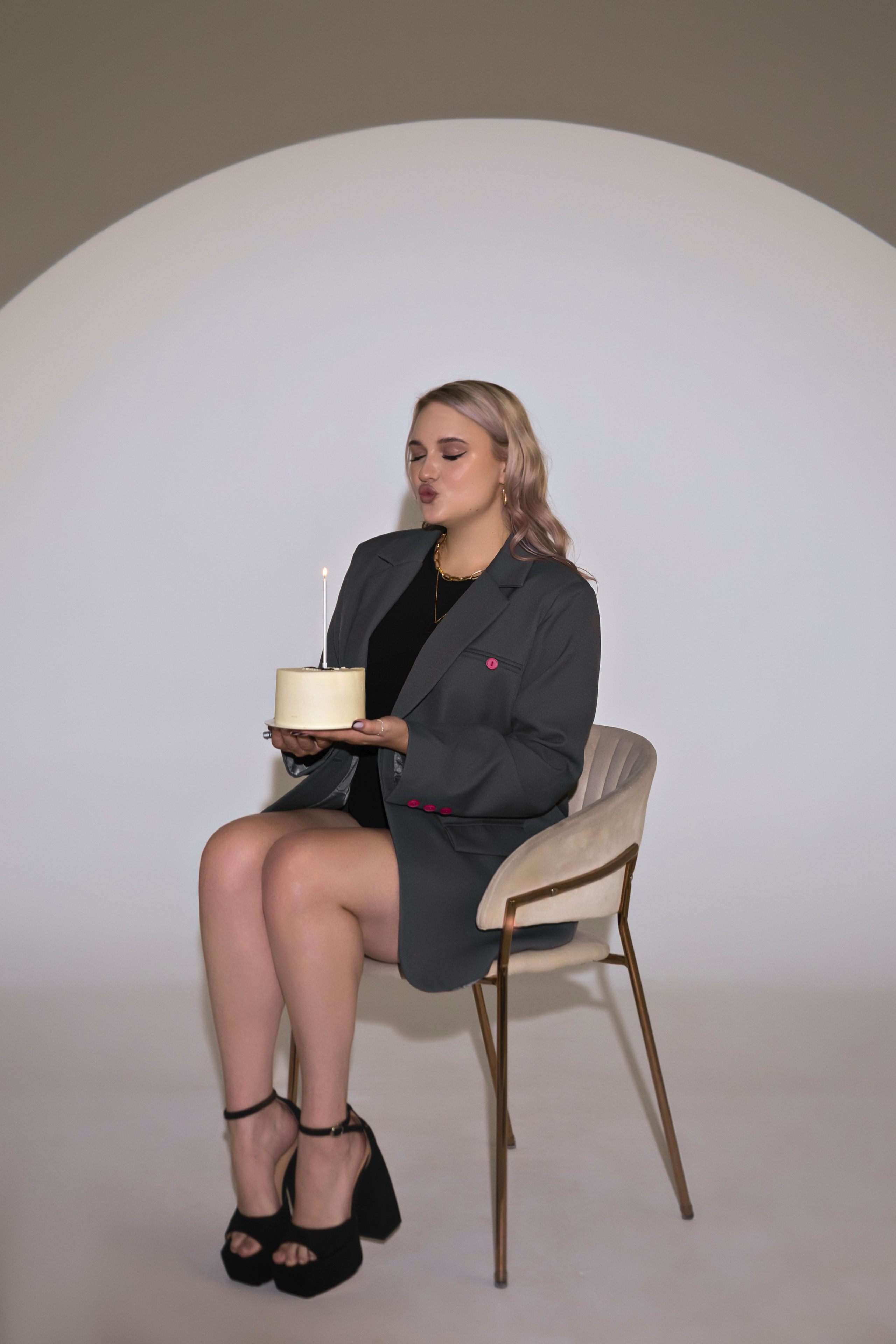 Фотосессия ко Дню Рождения. Профессиональный фотограф в Москве