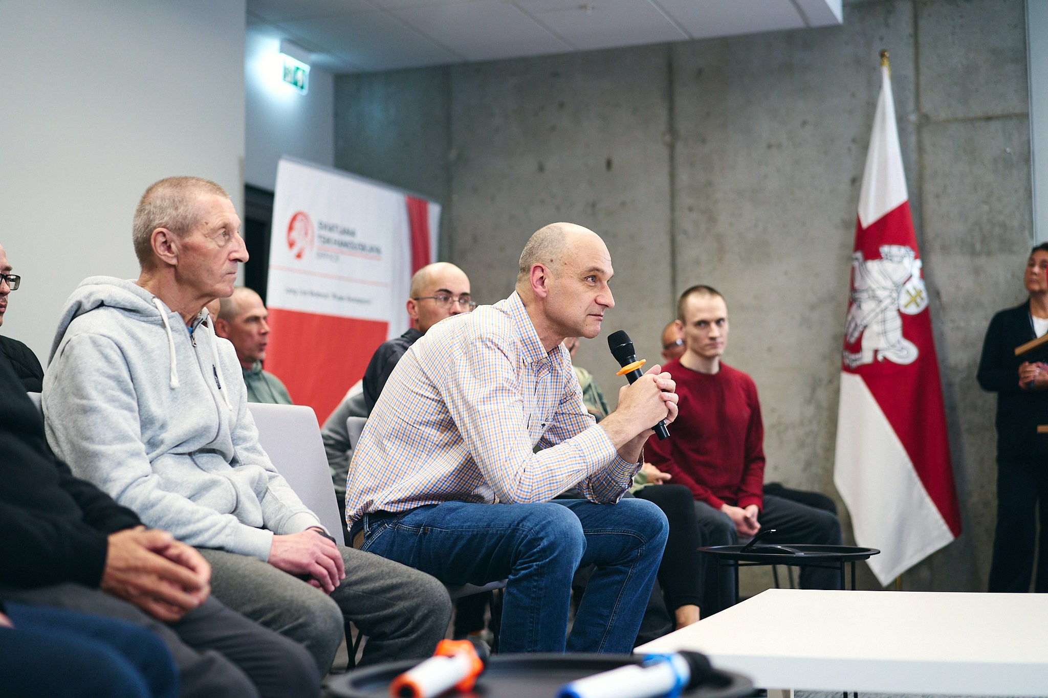 Press conference with Sviatlana Tsikhanouskaya and released political prisoners. Photographer in Vilnius
