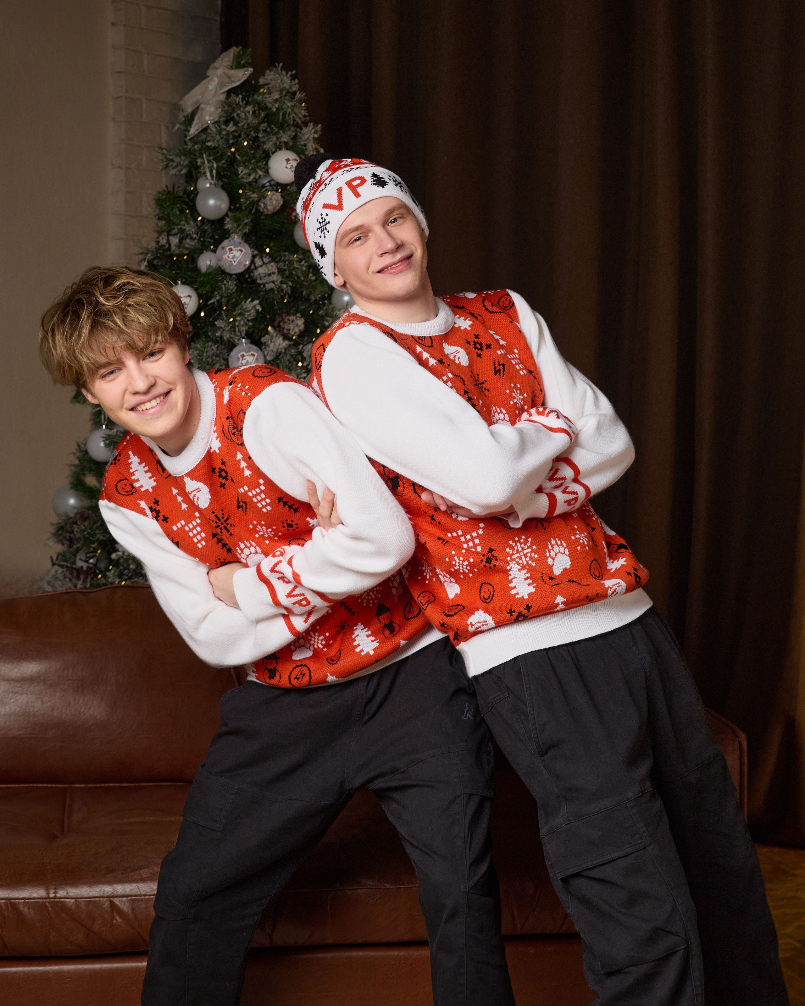 Virtus PRO Christmas. Святослав Лебедев | Рекламный фотограф — Коммерческая съемка, Арт-дирекшн, AI-интеграция