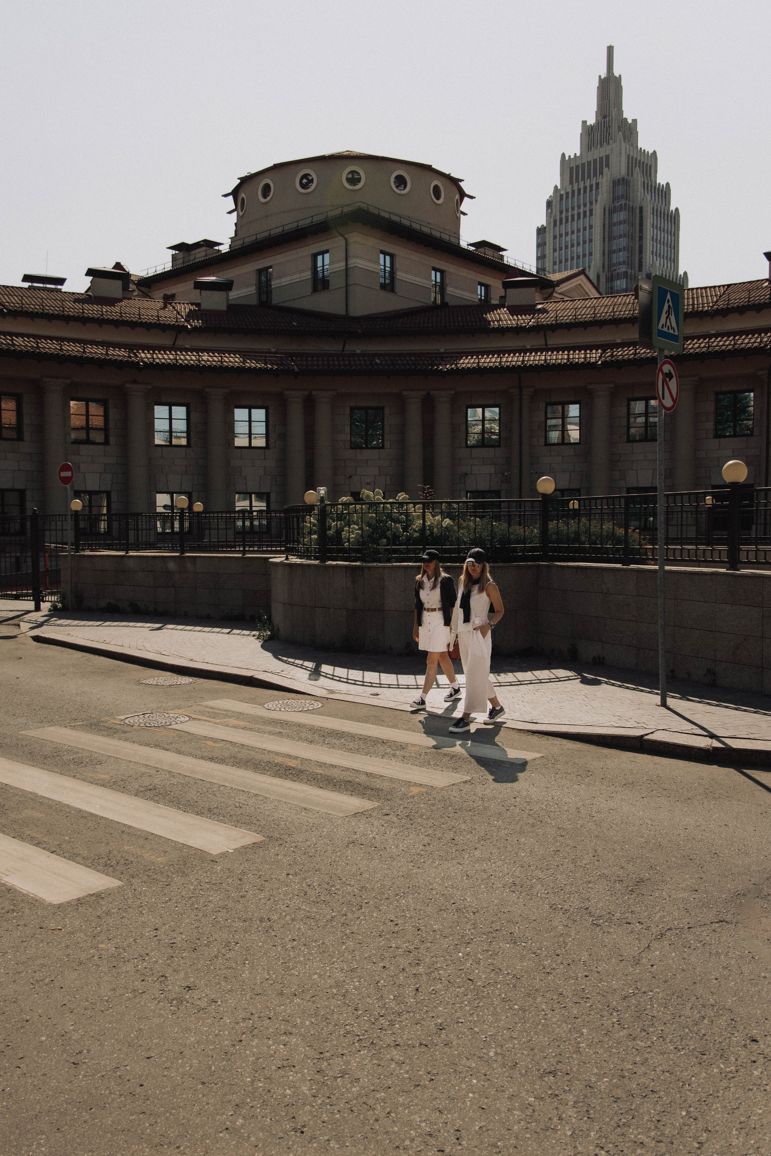 Прогулка Лиза и Марина. Фотограф lifestylе в Москве Пшеничная Анастасия