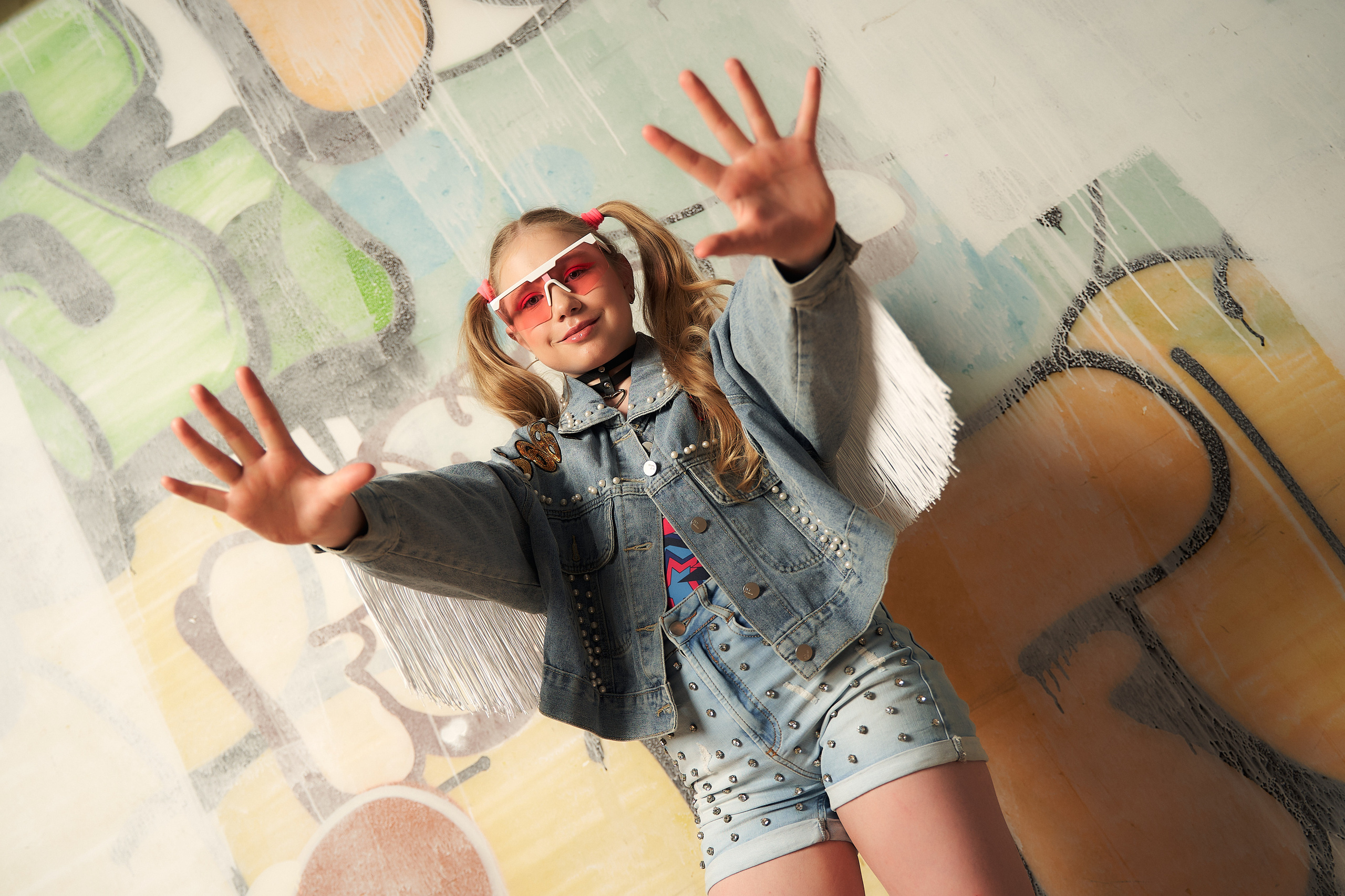 Дизайнер JANAVESNA. Дети — balli school. Фотограф Барт Полина. Снимаю в Санкт-Петербурге, Москве, Приозерске