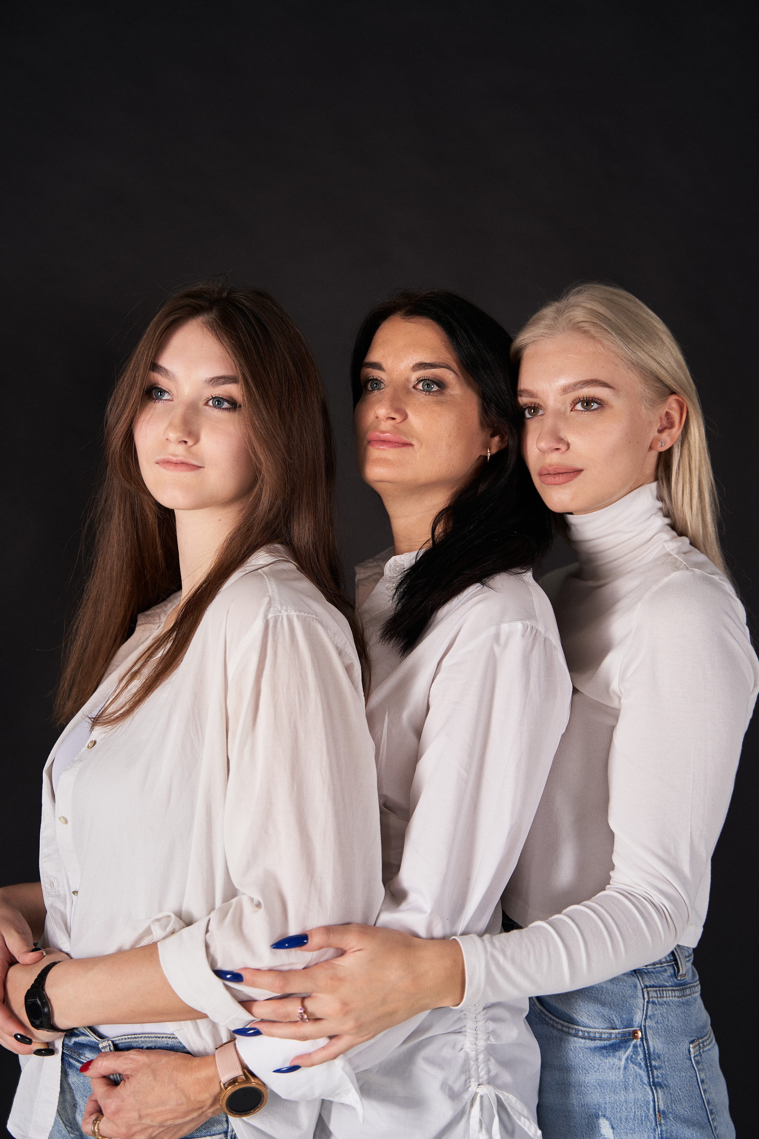 Семейная студийная съёмка. Фотограф Барт Полина. Снимаю в Санкт-Петербурге, Москве, Приозерске