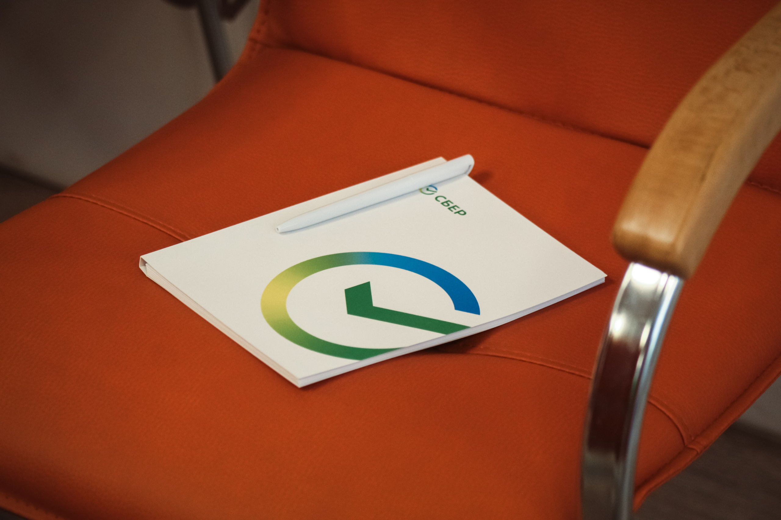 Сбер. Бизнес-завтрак. Илья Чемис — Фотограф в Мариуполе