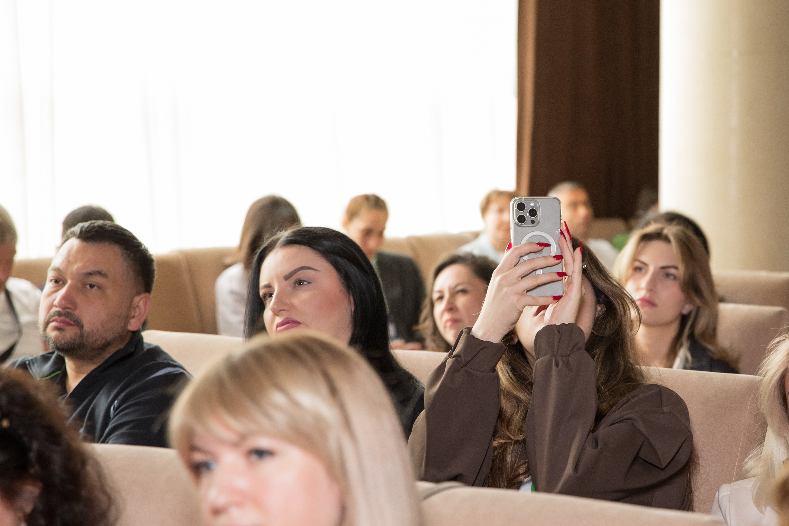 Бизнес-завтрак 2ГИС. Фотограф во Владикавказе Юрий Геворгизов