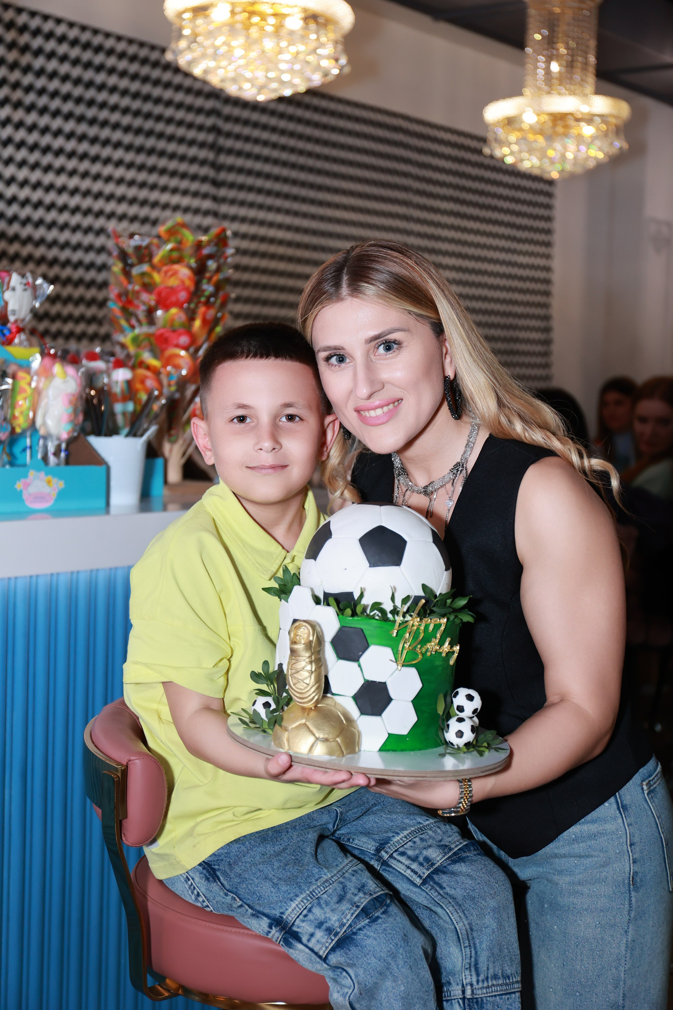 Monkey Pub. Детский семейный фотограф Краснодар