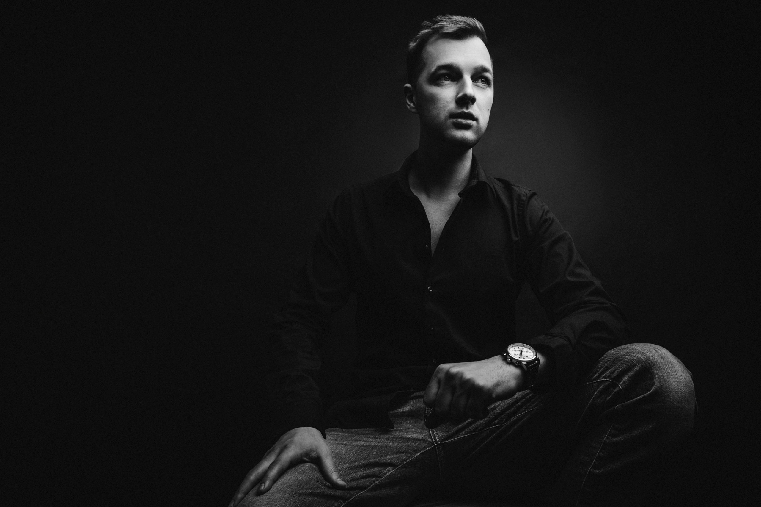 ARTEM. Свадебный и семейный фотограф Никита Корохов