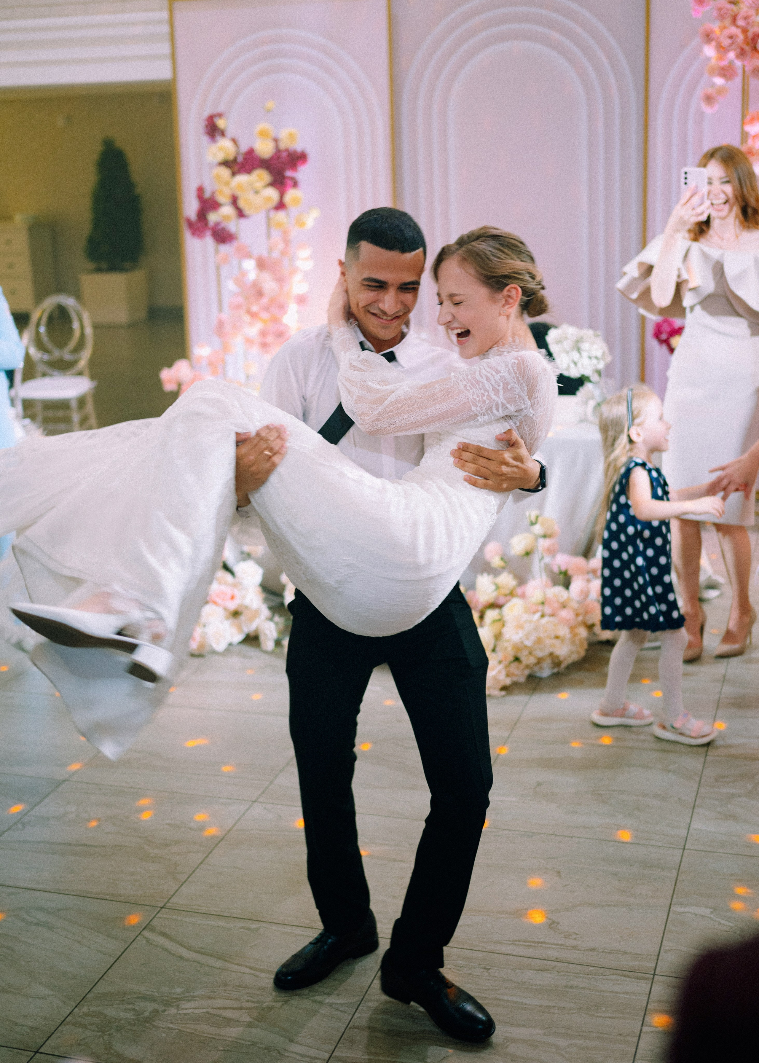 ФАМ И ПОЛИНА. Свадебный и семейный фотограф Никита Корохов