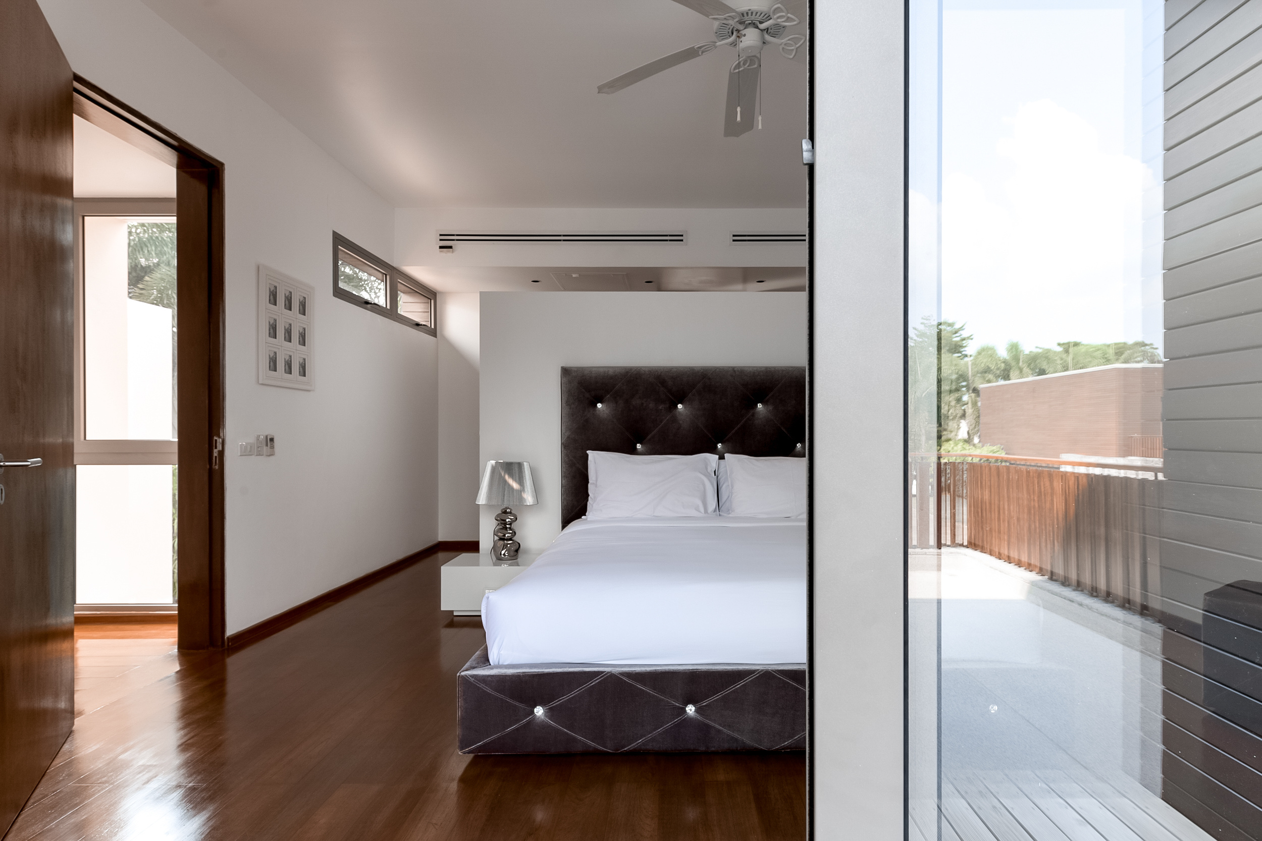 Apartment 10. Свадебный и семейный фотограф Никита Корохов