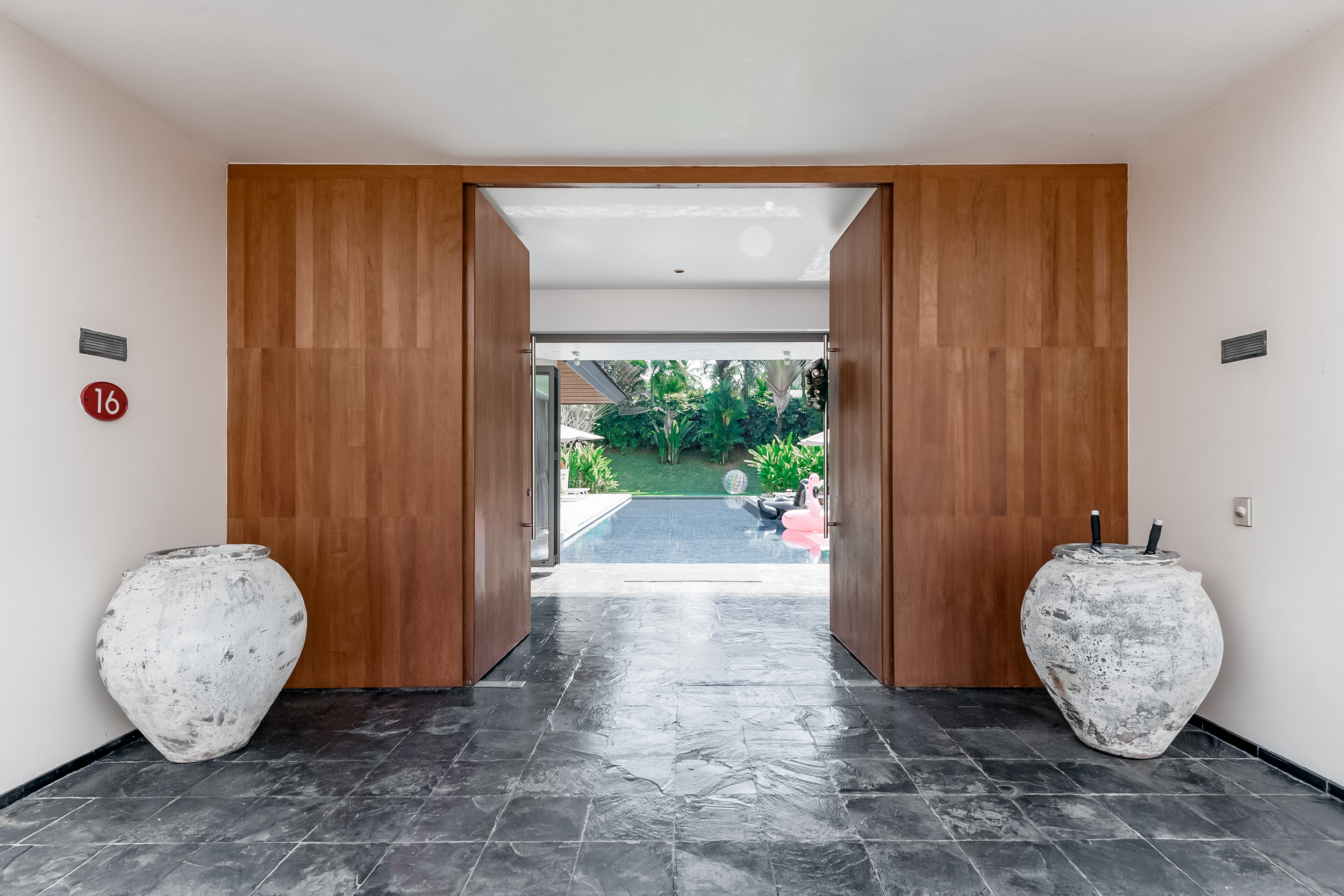 Apartment 10. Свадебный и семейный фотограф Никита Корохов