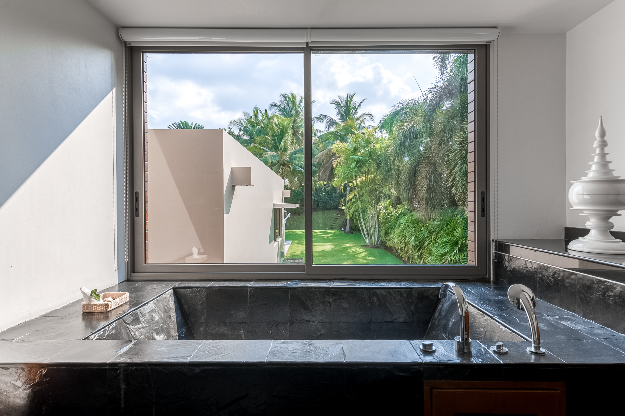 Apartment 10. Свадебный и семейный фотограф Никита Корохов