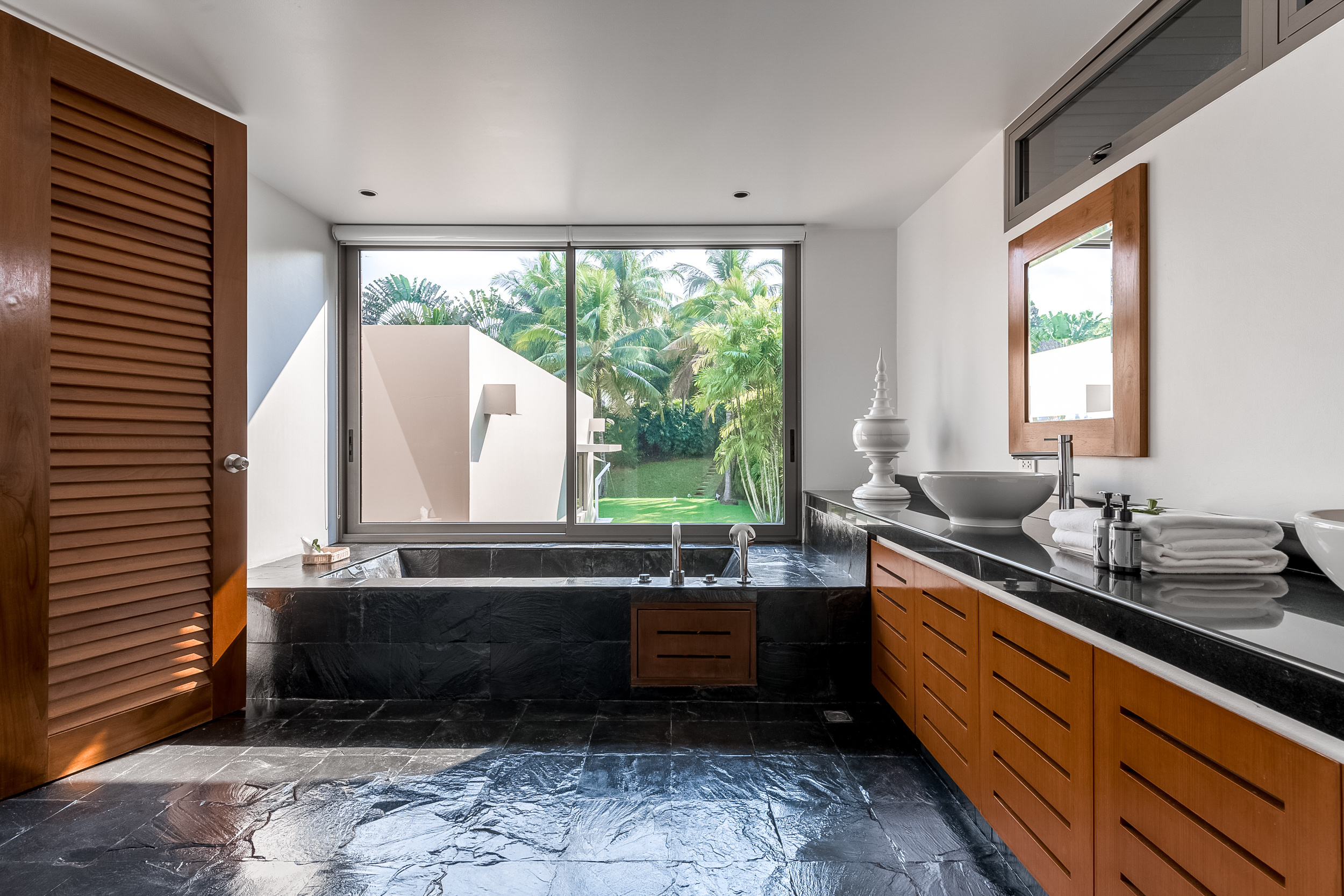 Apartment 10. Свадебный и семейный фотограф Никита Корохов