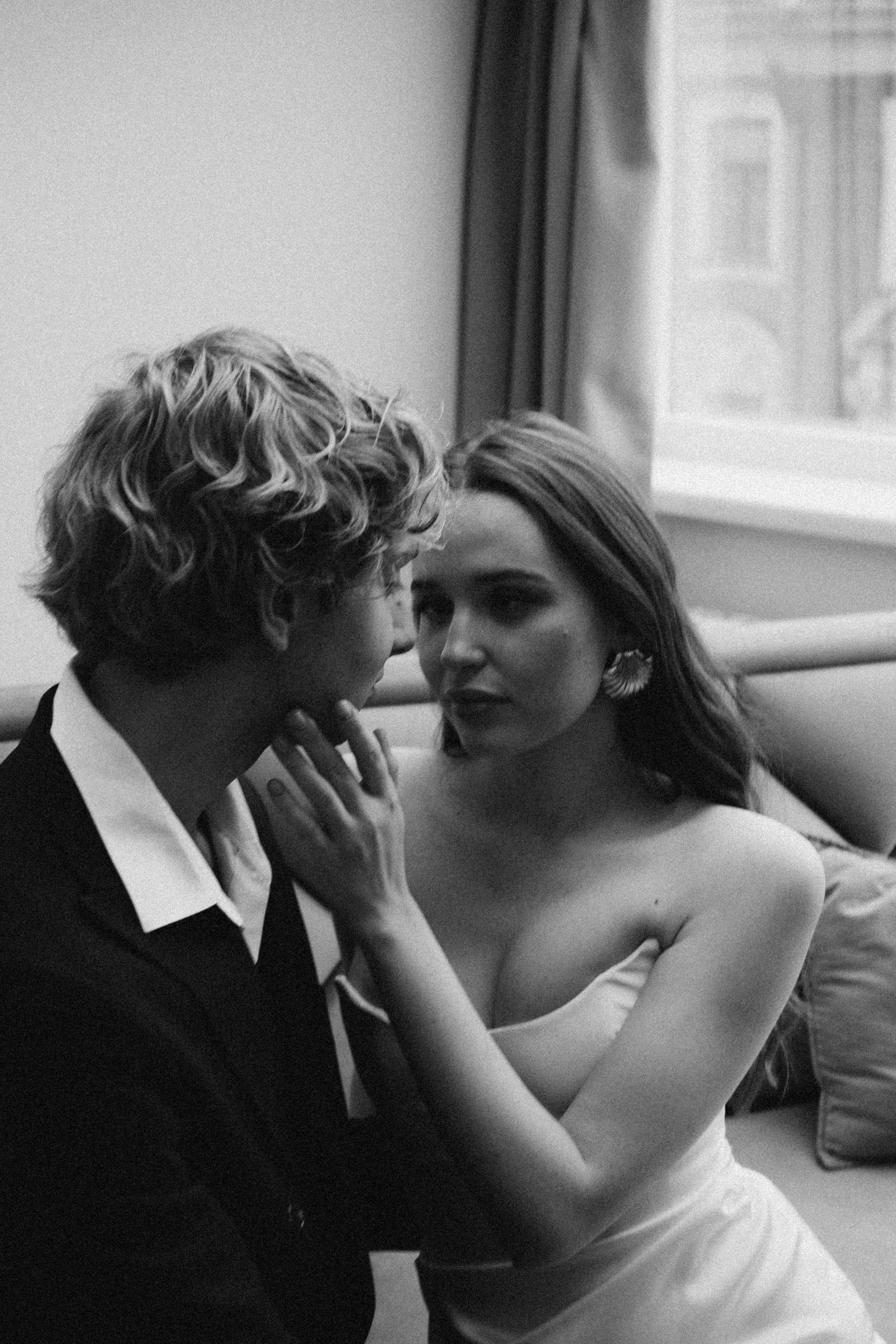 СВАДЕБНАЯ СЬЕМКА В ОТЕЛЕ. СБОРЫ ЖЕНИХА И НЕВЕСТЫ И ТАКЖЕ ТОР И ПОДГОТОВКА К ПРОГУЛКЕ. Профессиональный фотограф, Санкт-Петербург — Виктория Богомолова