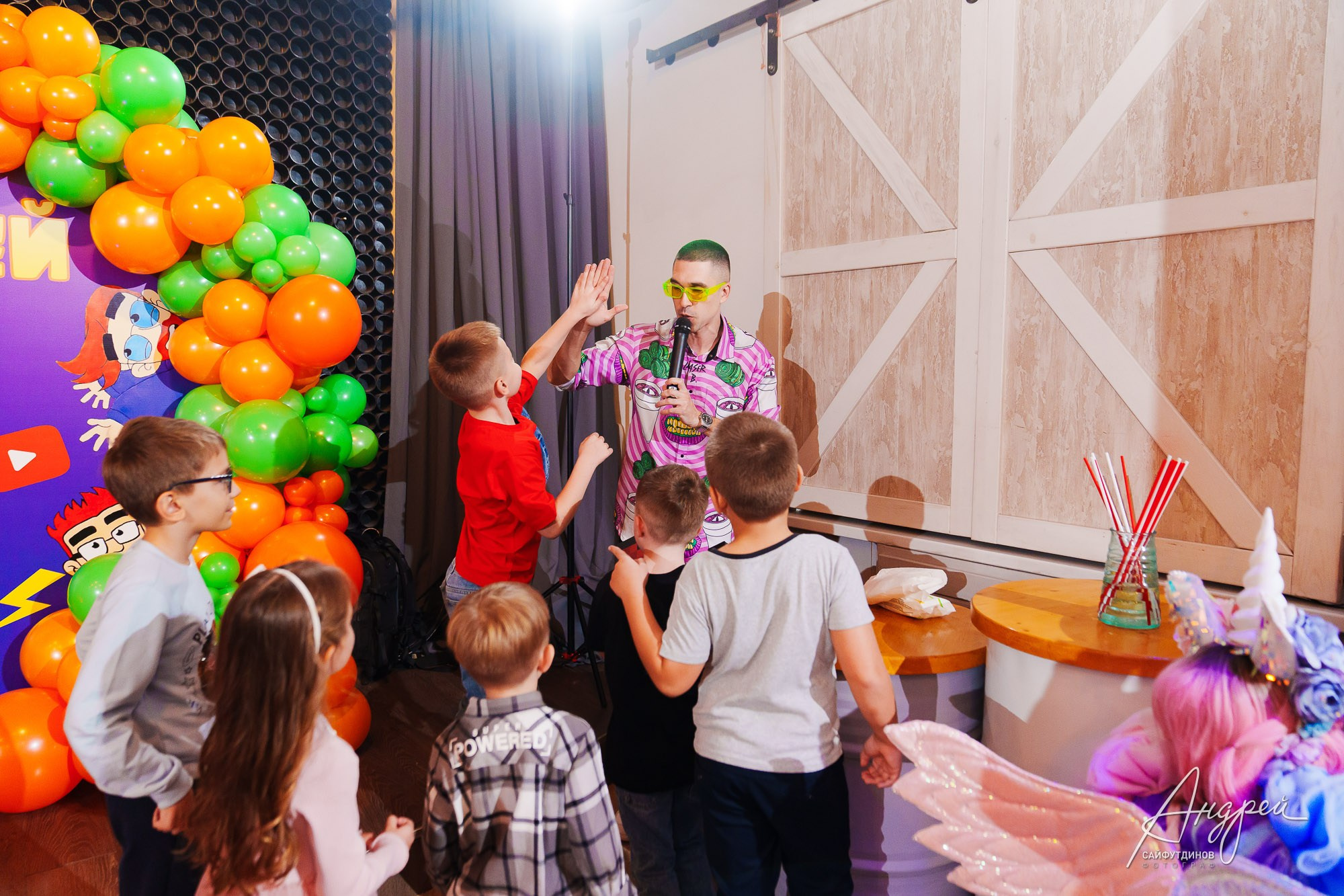 День Рождения Лёши. Лофт «Стрелка». Свадебный и семейный фотограф в Ростове-на-Дону. Андрей Сайфутдинов