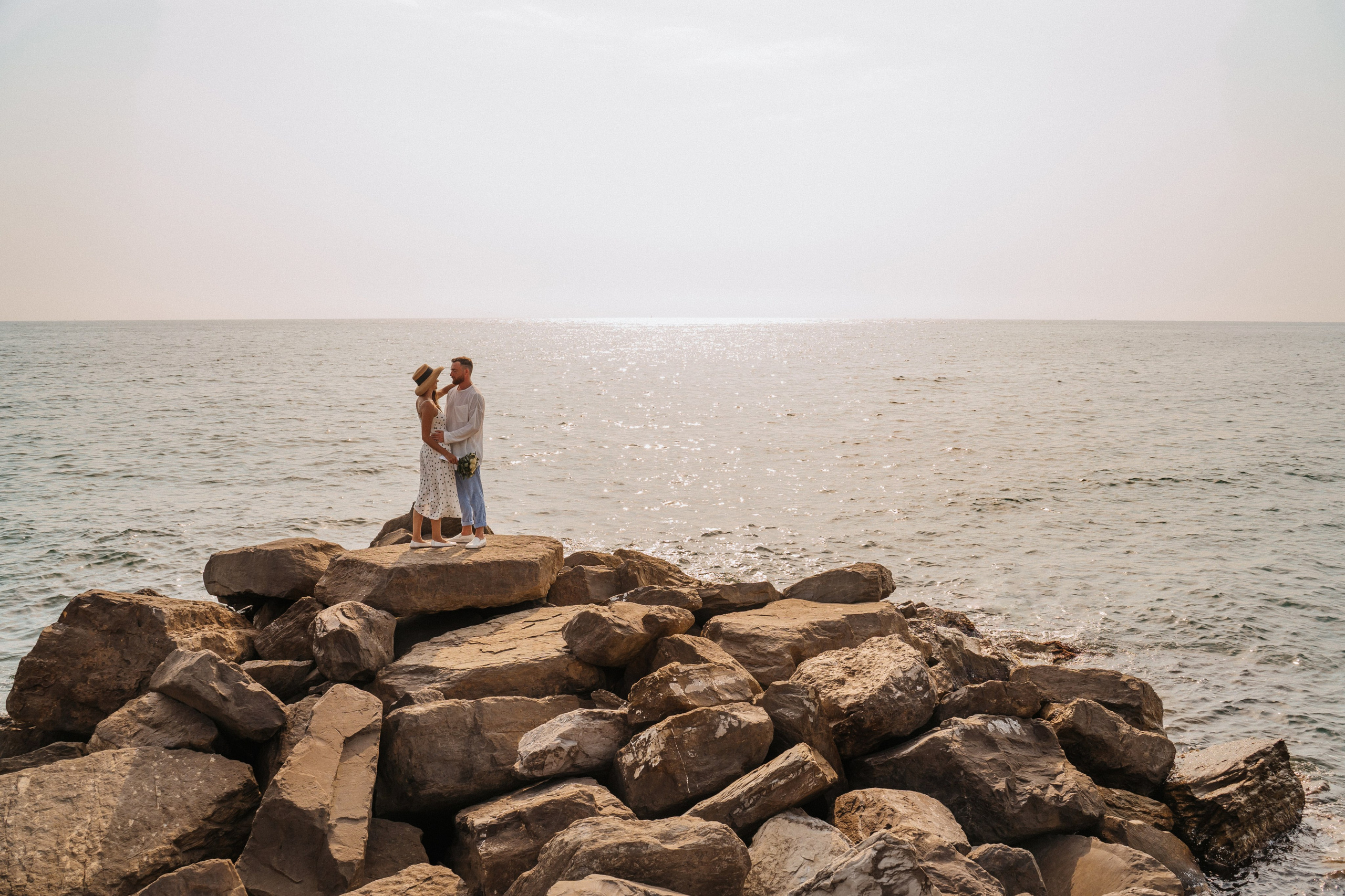 Место для фотосессии в Сочи, Адлере. Красивые свадебные фотосессии. Алина Бернд — свадебный и индивидуальный фотограф в Сочи и Адлере