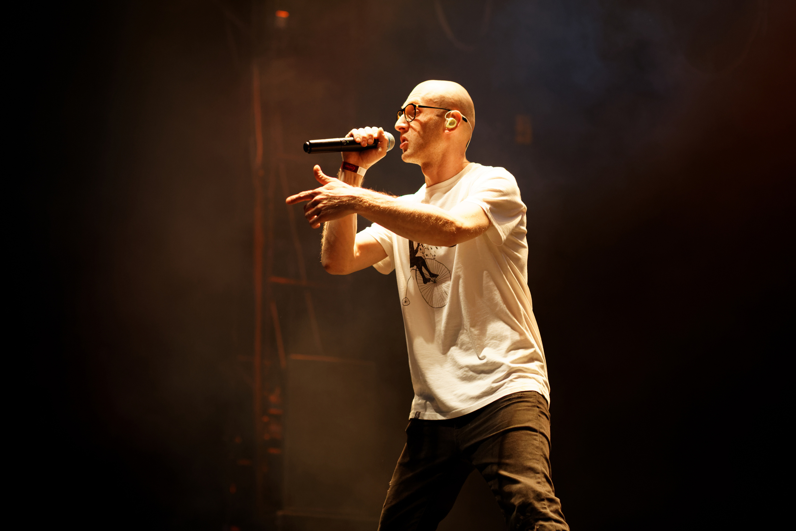 Группа Кровосток 27 апреля в Москве. Фотограф Сонкина Татьяна