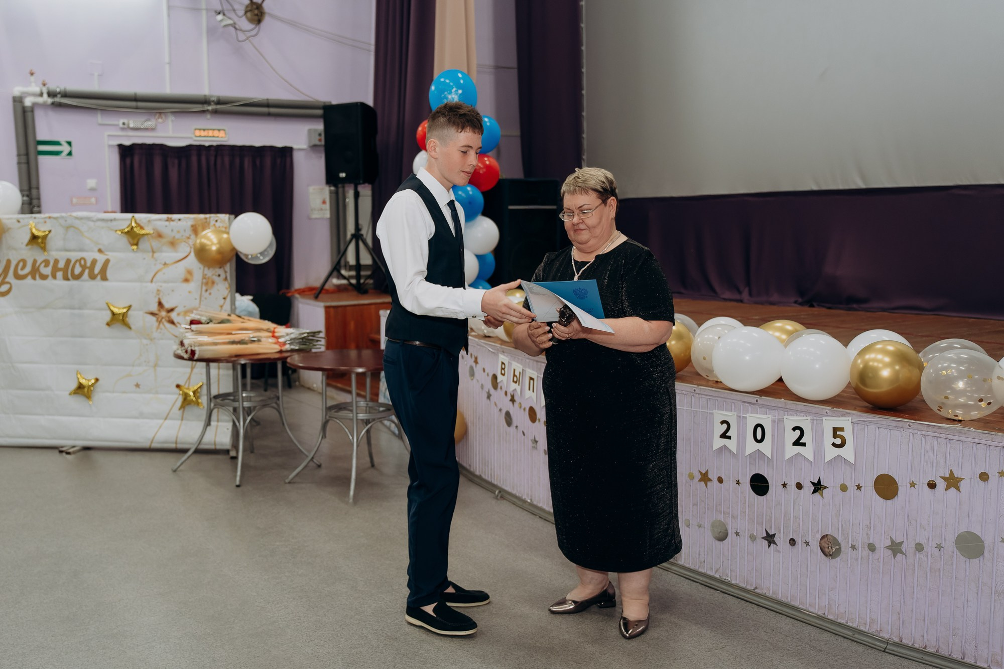 Фотосъемка школьного выпускного для 11 класса. Свадебный и репортажный фотограф в Ярославле Евгений Сальников