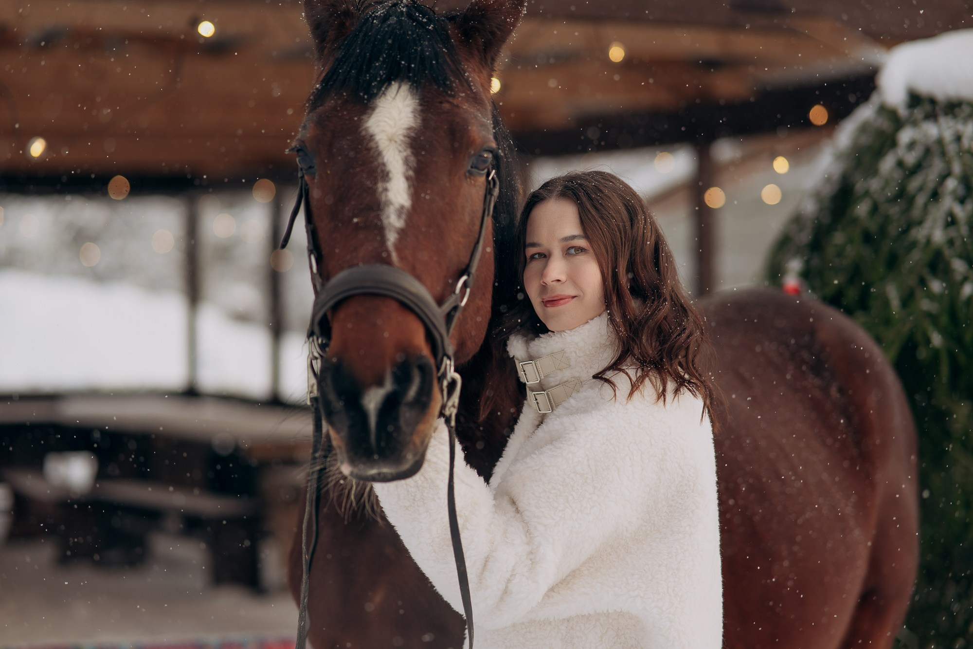 Фотосессия девушки с лошадью. Свадебный и репортажный фотограф в Ярославле Евгений Сальников