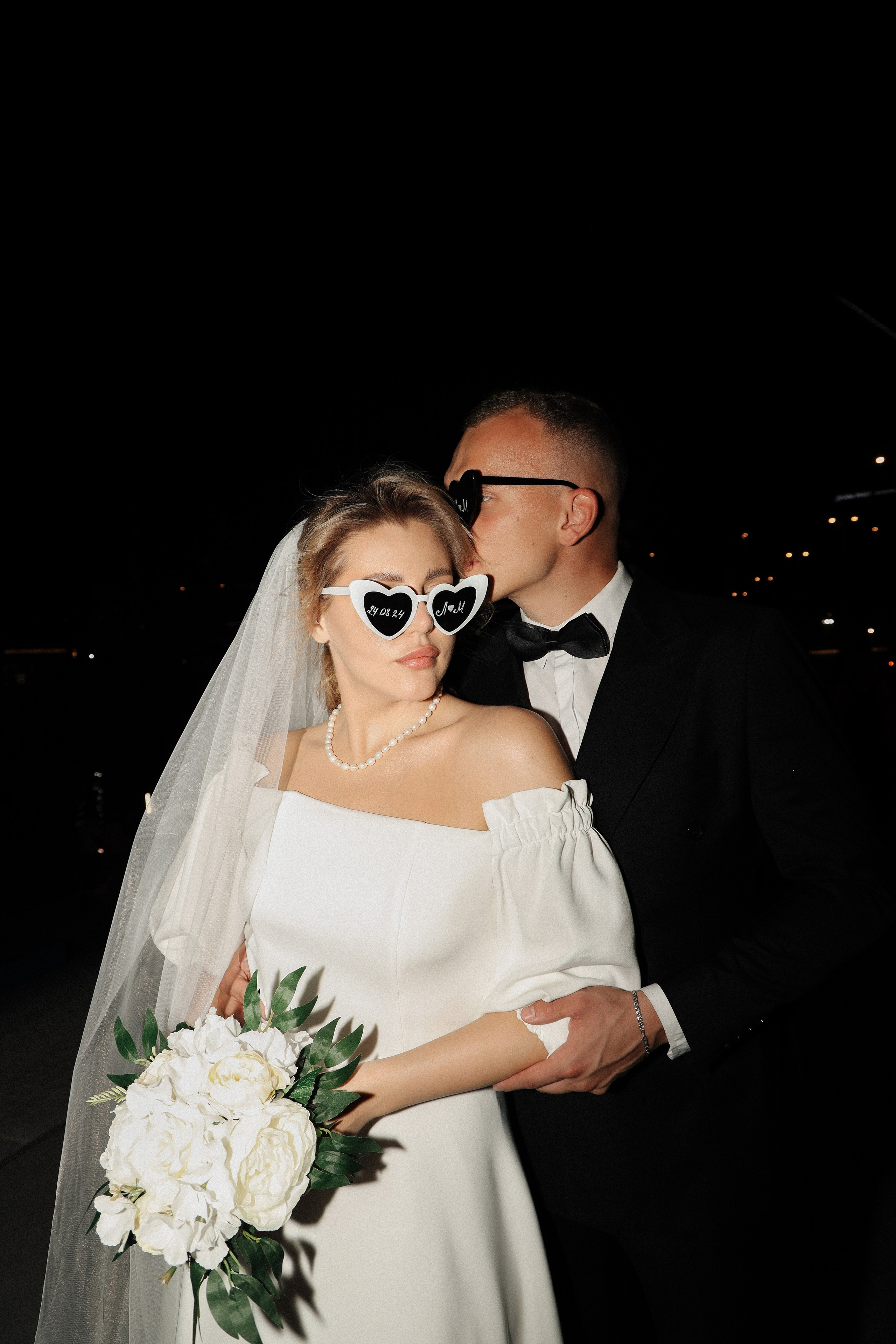 М. + Л.  Роспись в МФЦ, прогулка по ночной Москве. Семейный и lovestory фотограф в Москве Светлана Коняхина