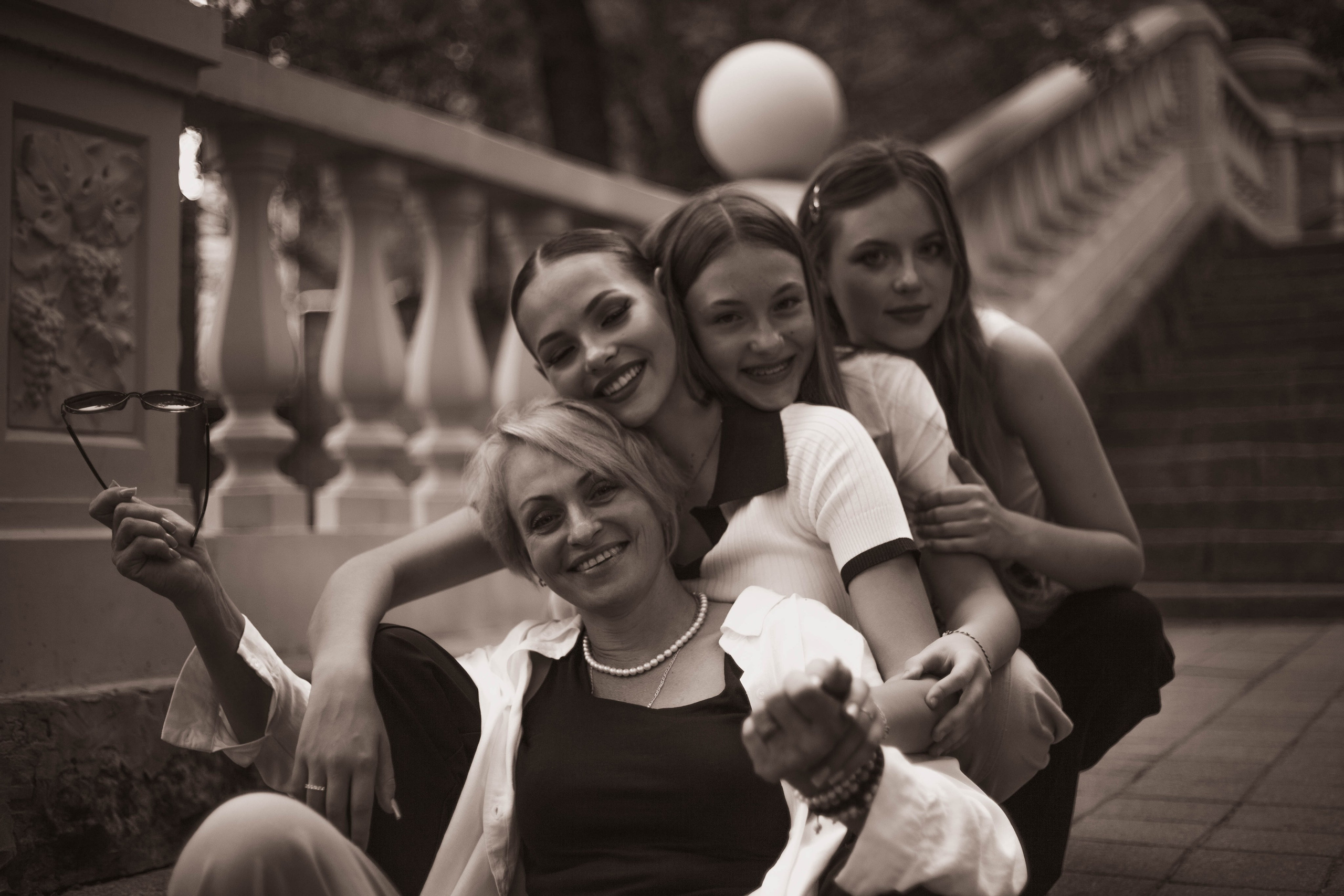 Абрау. Уличный фотограф Города N