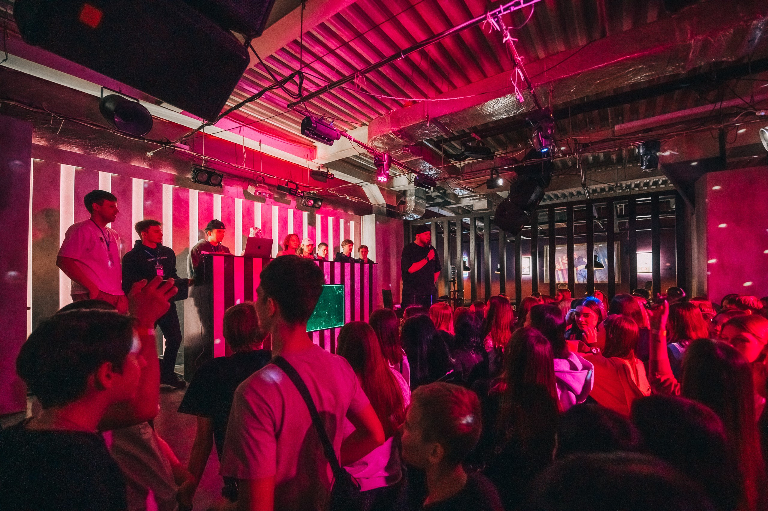 8 MARCH WOMENS DAY PARTY. Фотограф в Кемерово Владислав Шульц