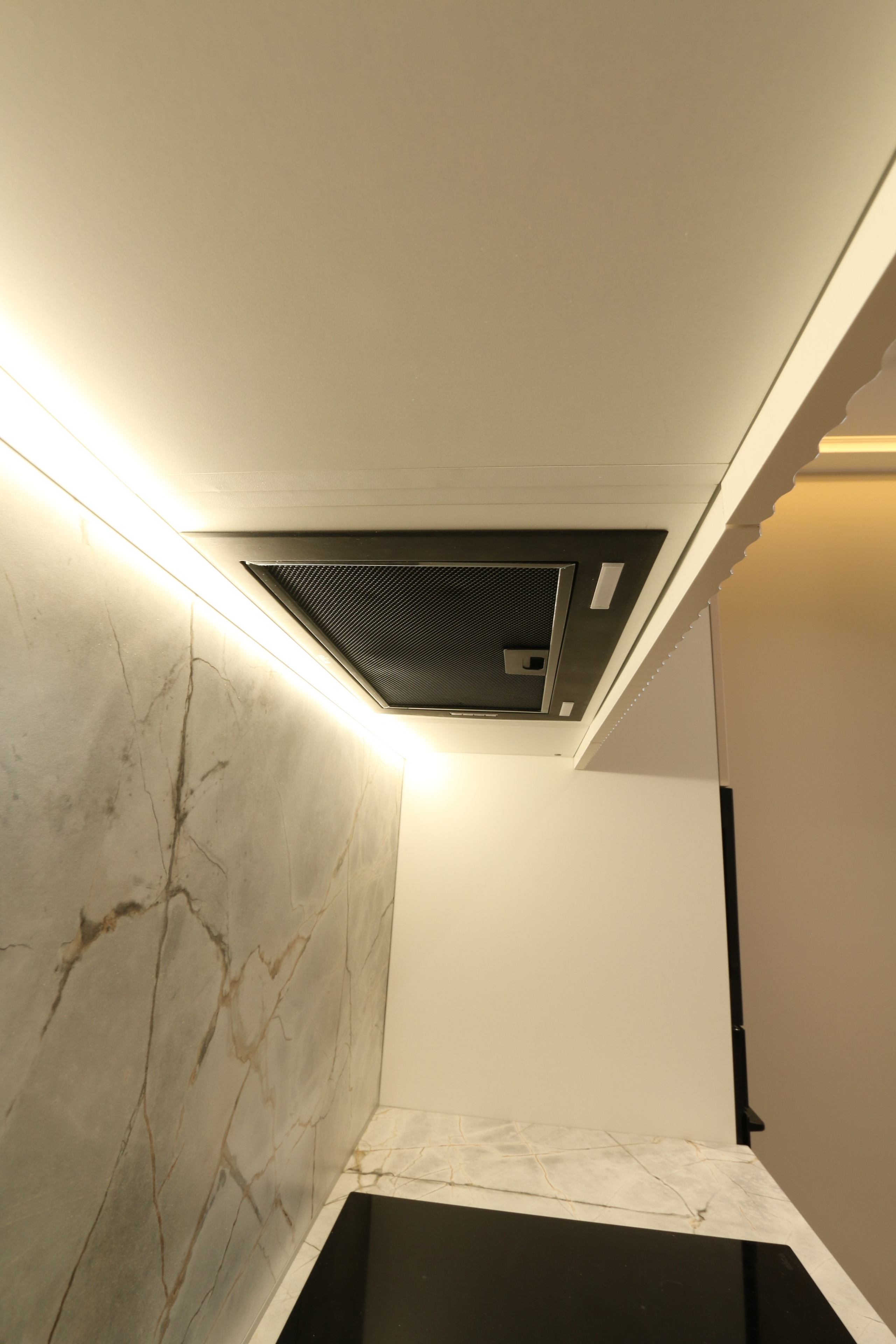 Ул. Гурьевская улица, 177/1. Мебельное ателье РАУМАН