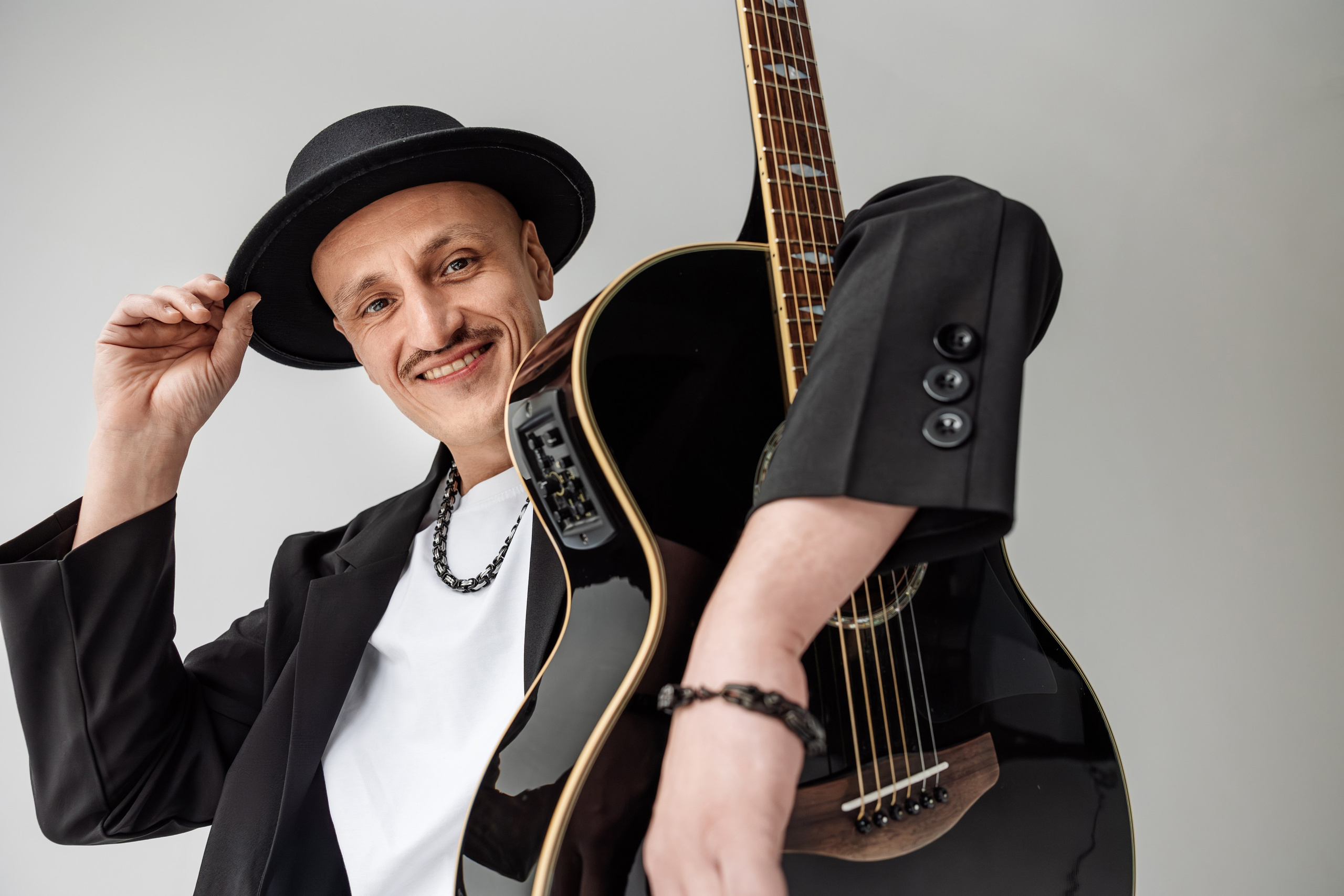 ЦИКЛОРАМА — МУЗЫКАНТЫ — ДИДЖЕИ. Главная