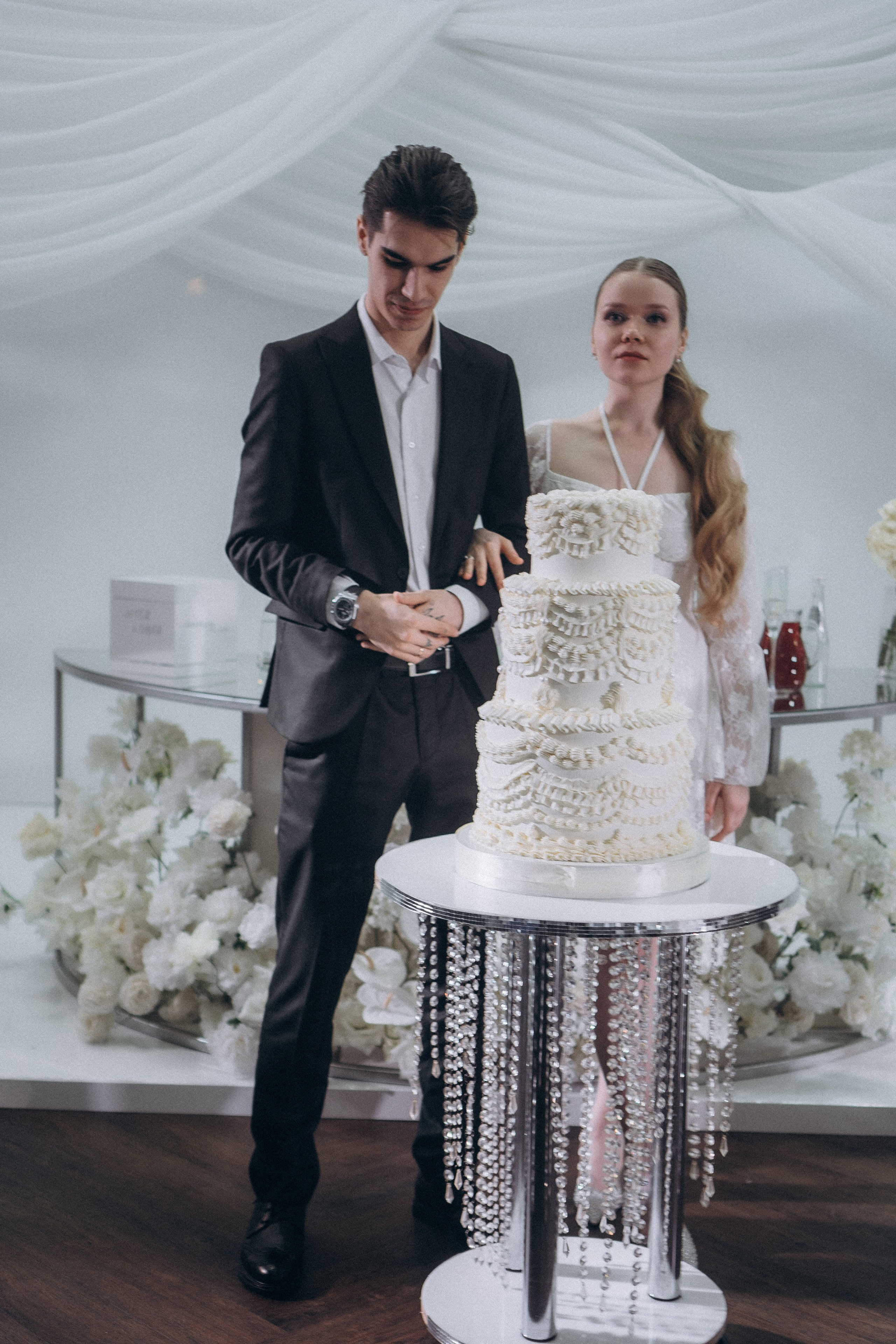 СВАДЕБНАЯ СЬЕМКА СБОРОВ В ОТЕЛЕ И ВЫЕЗД НА ЦЕРЕМОНИЮ (СНЯТО В СИБИРЕ В НИЖНЕВАРТОВСКЕ). Профессиональный фотограф, Санкт-Петербург — Виктория Богомолова