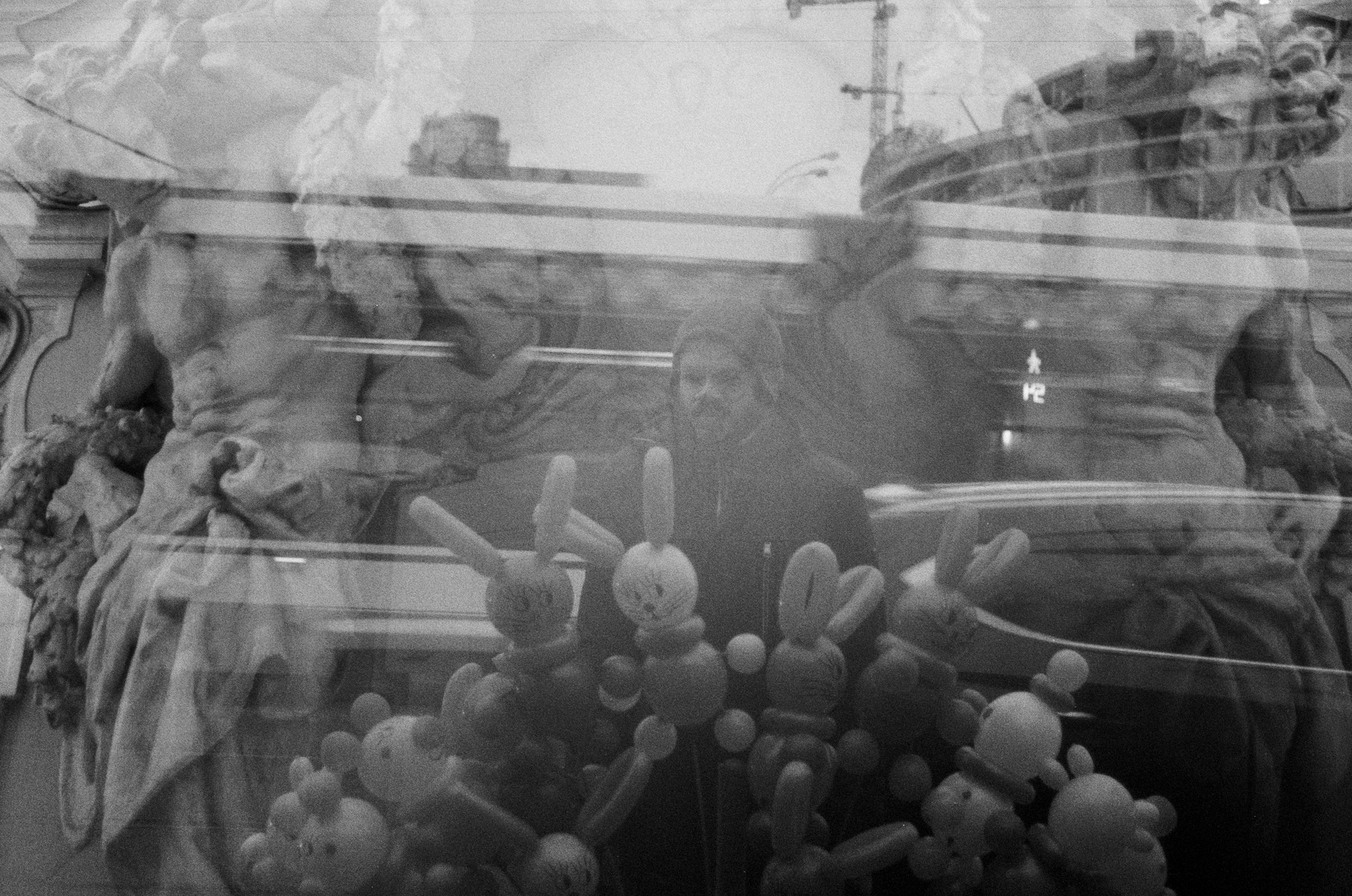 УХОДЯ, ГАСИТЕ СВЕТ. SUVDO