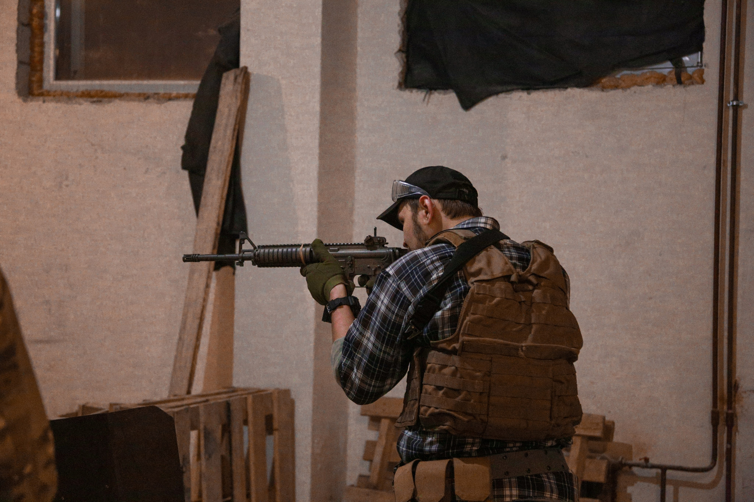 Страйкбол. Фотограф Никита Попов в Перми. Фотограф Пермь. Фотосессия в фотостудии Перми и на свежем воздухе