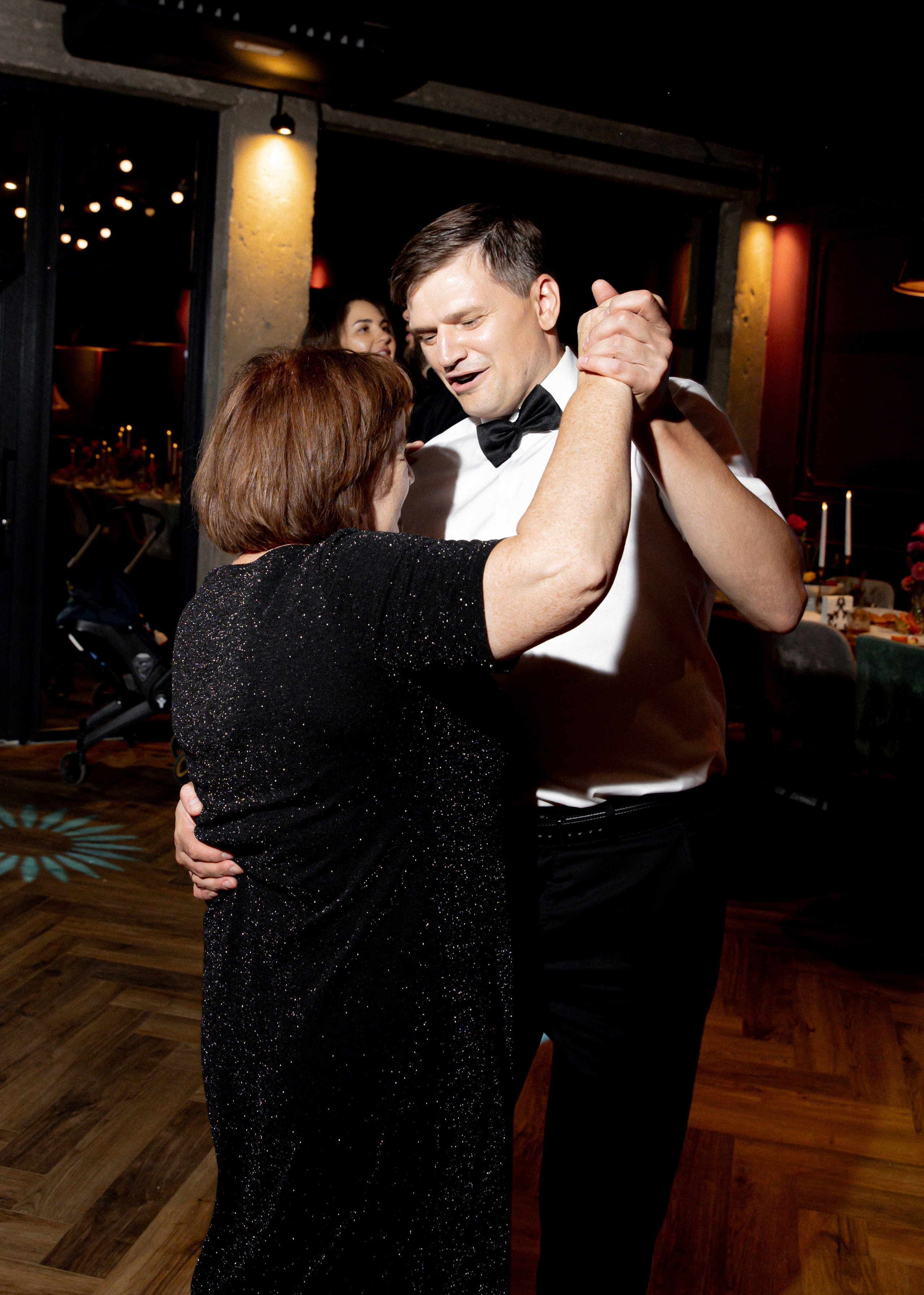 Профессиональная фото- видеосъемка на годовщину свадьбы в Краснодаре. Свадебный фотограф и видеограф Краснодар, Ростов, Сочи, Новороссийск