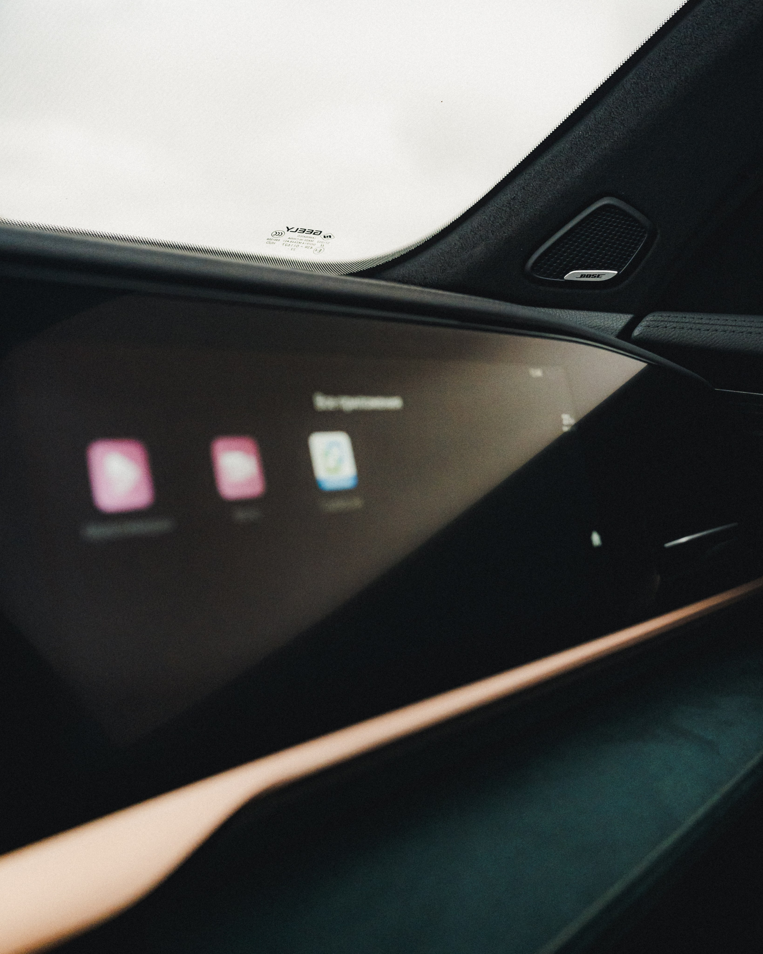 Автомобильная фотосессия Geely Monjaro для Geely Motors. Фотограф Илья К. в Москве