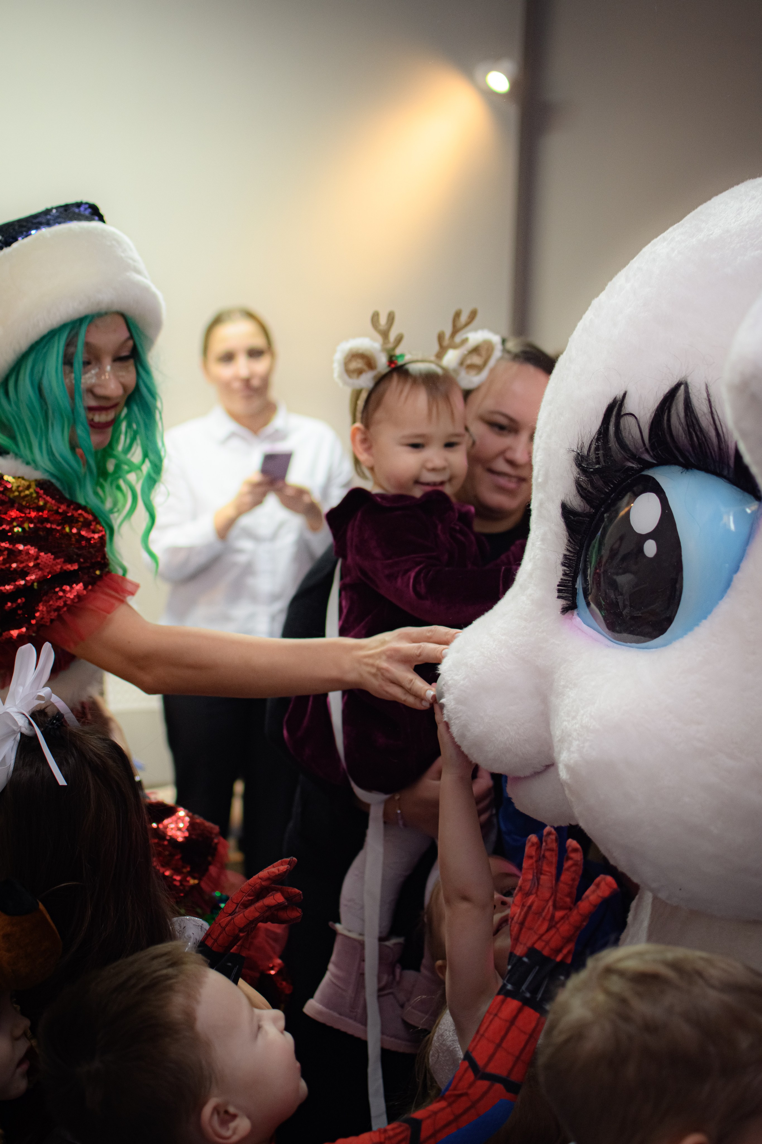 HAPPY NEW YEAR. Photokarish