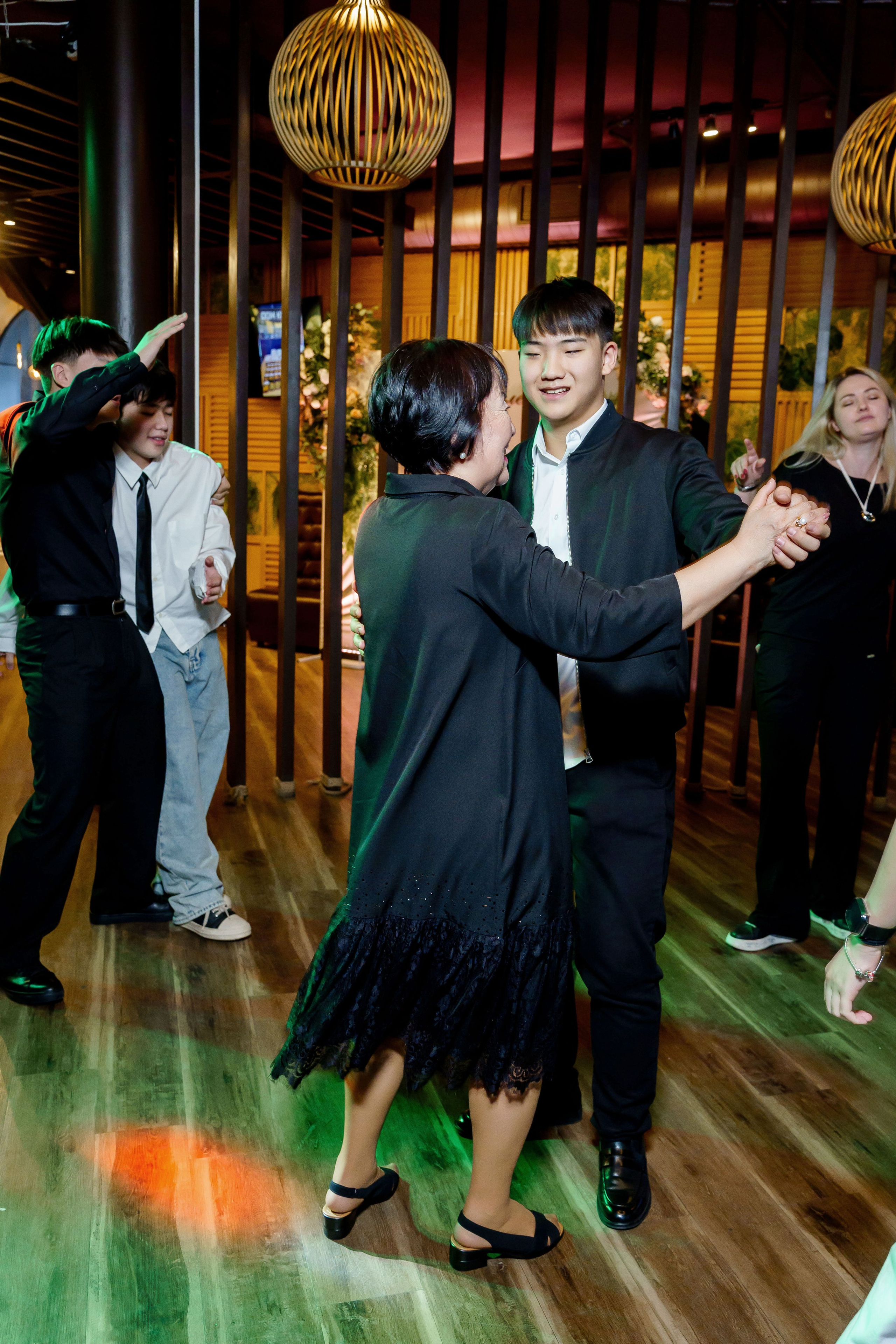 Праздники и мероприятия. Фотограф и видеограф в Москве и Московской области Мария Вишня