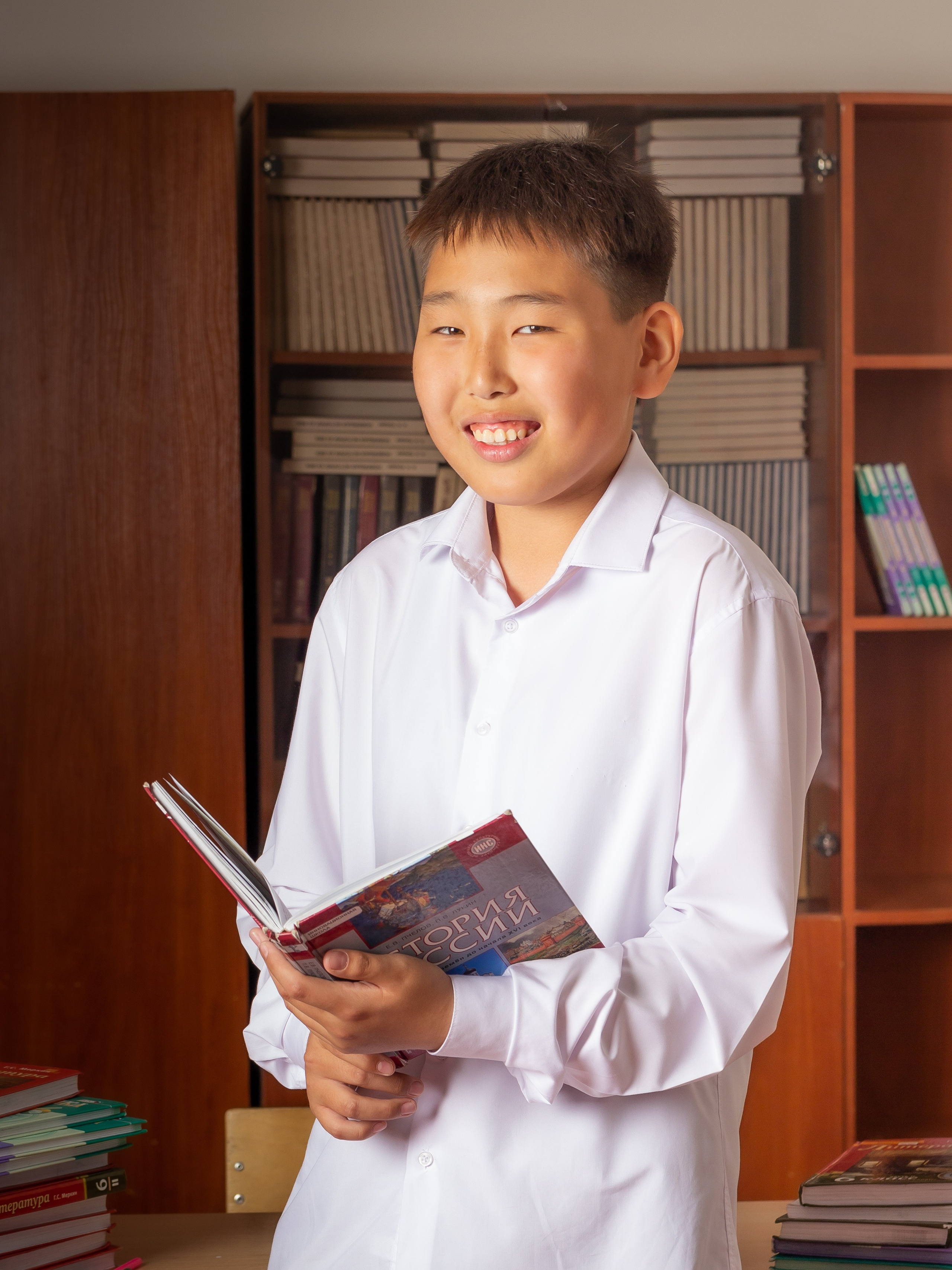 Школьная фотосъëмка. Александр Стряпунин — предметный фотограф в Улан-Удэ