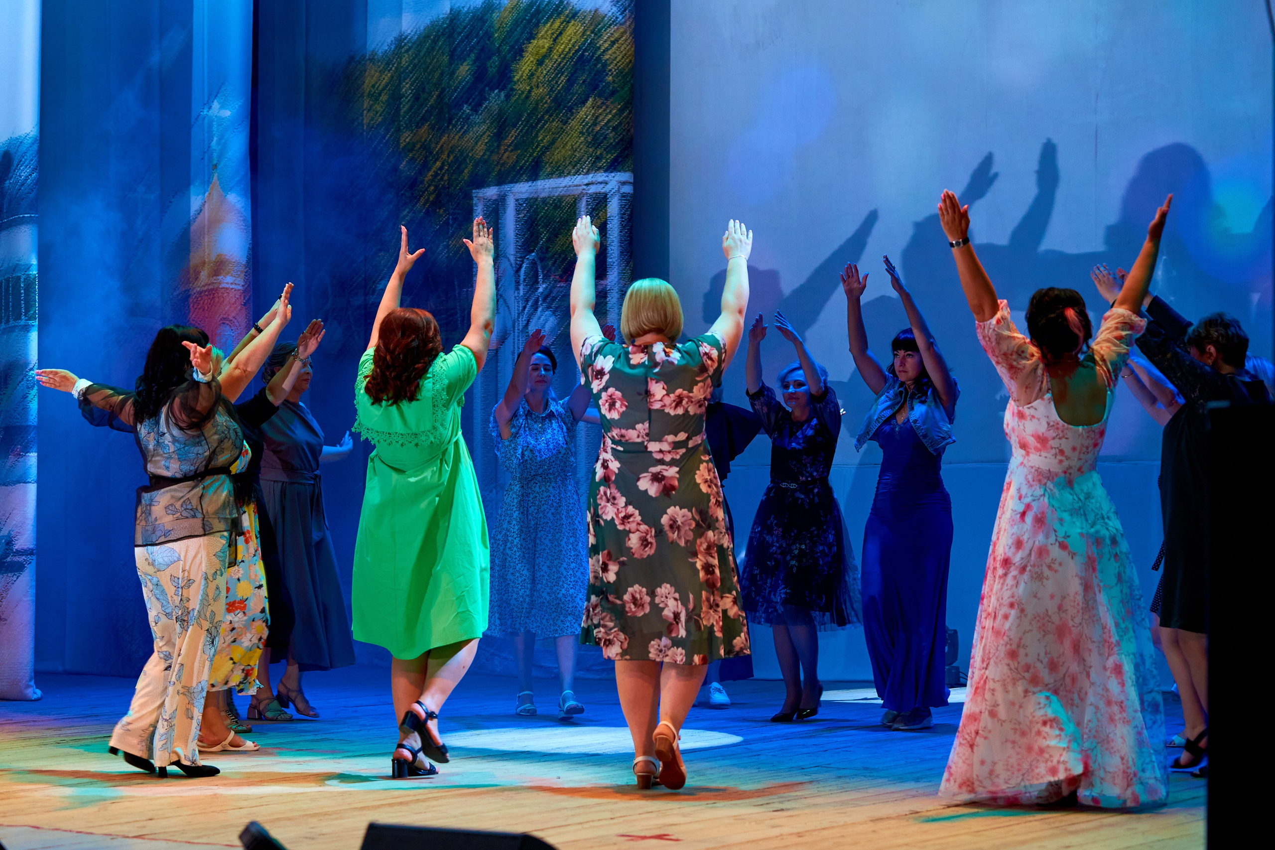 Вручение аттестатов 2023. 11 класс. Childrenfoto.ru