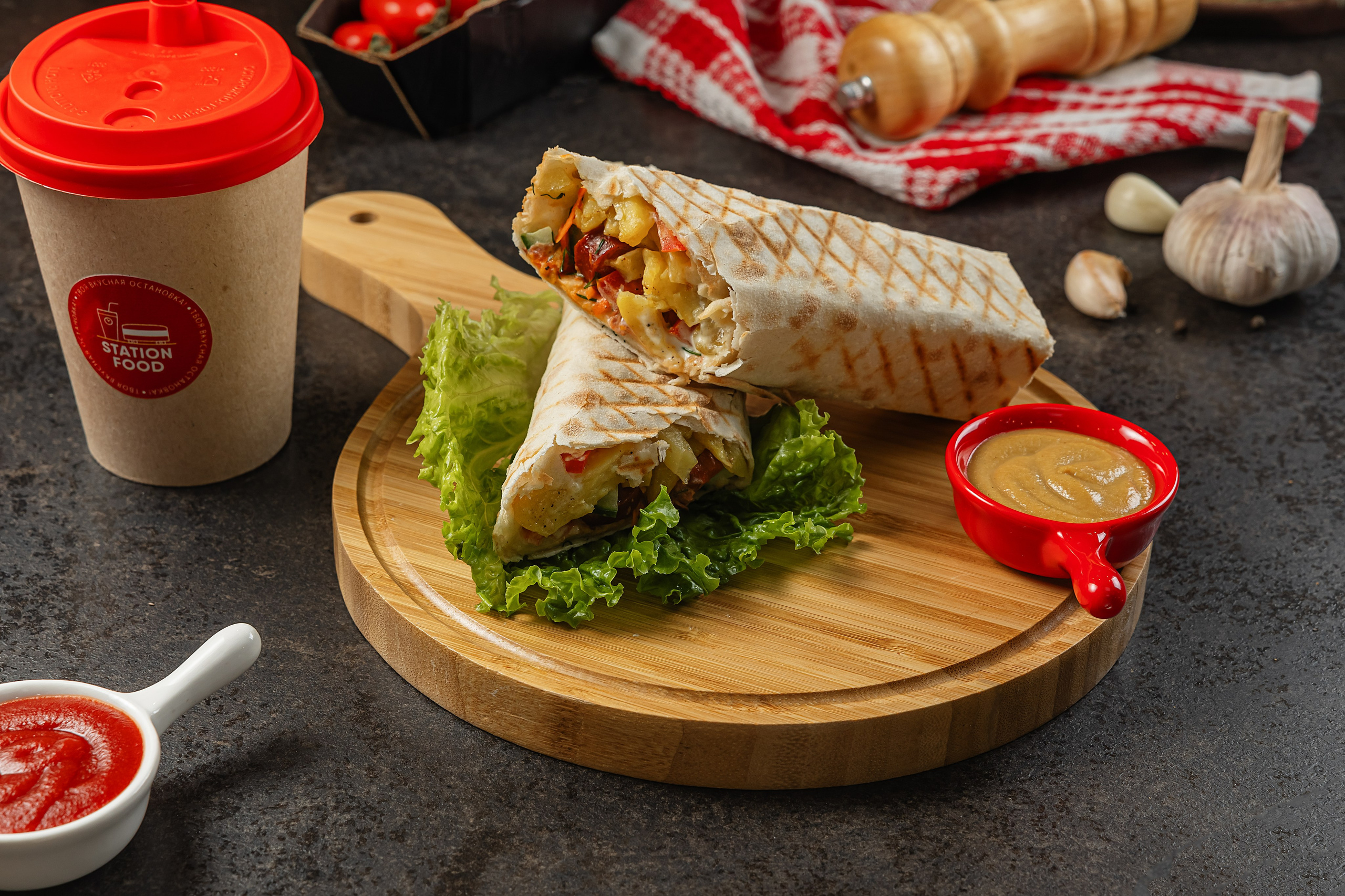 @FoodStatiom. Фотограф и видеограф в Улан-Удэ: Аюна Габагуева и Артём Шаханов