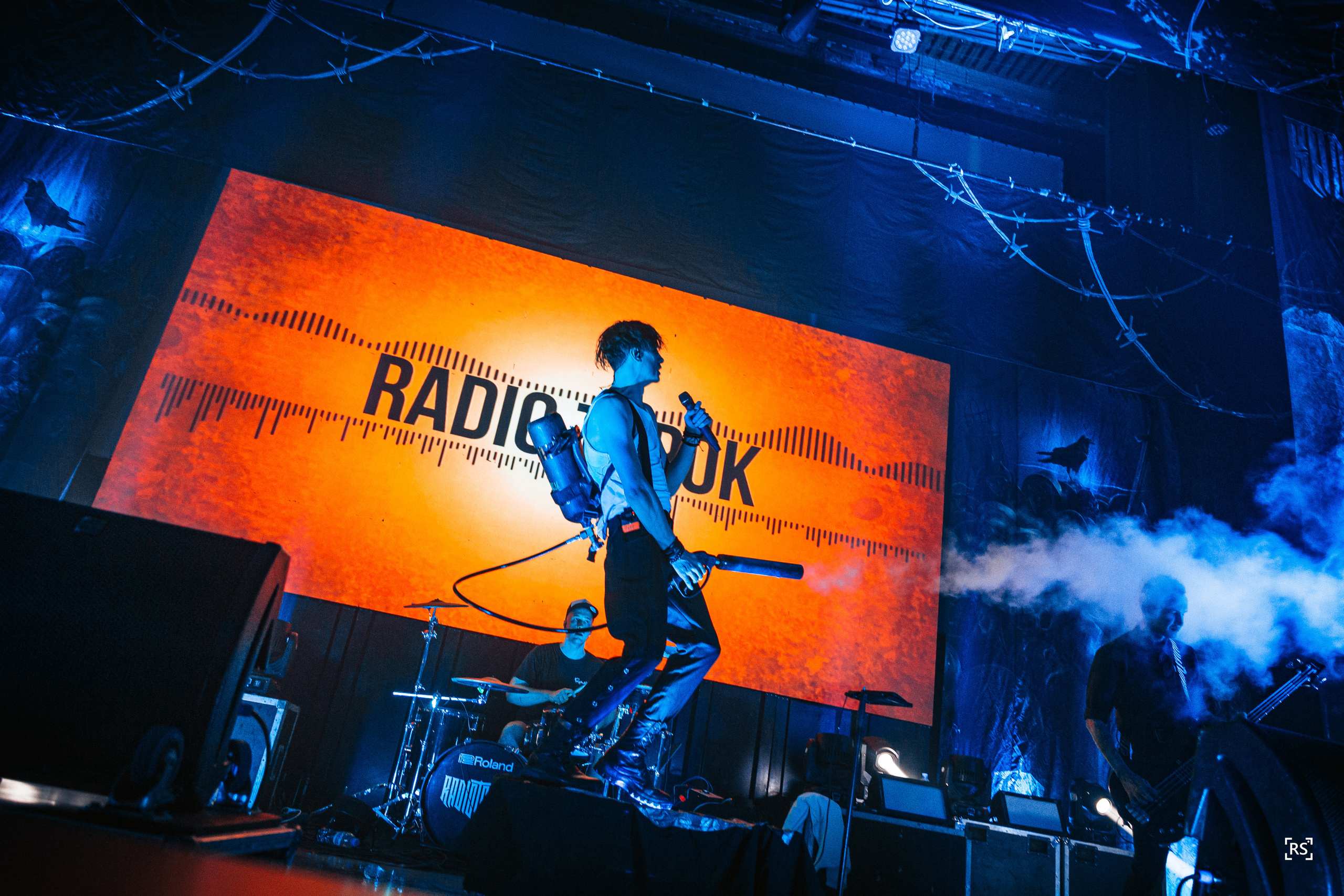 Концерт RADIO TAPOK. Фотограф Москва Никита Рябиков