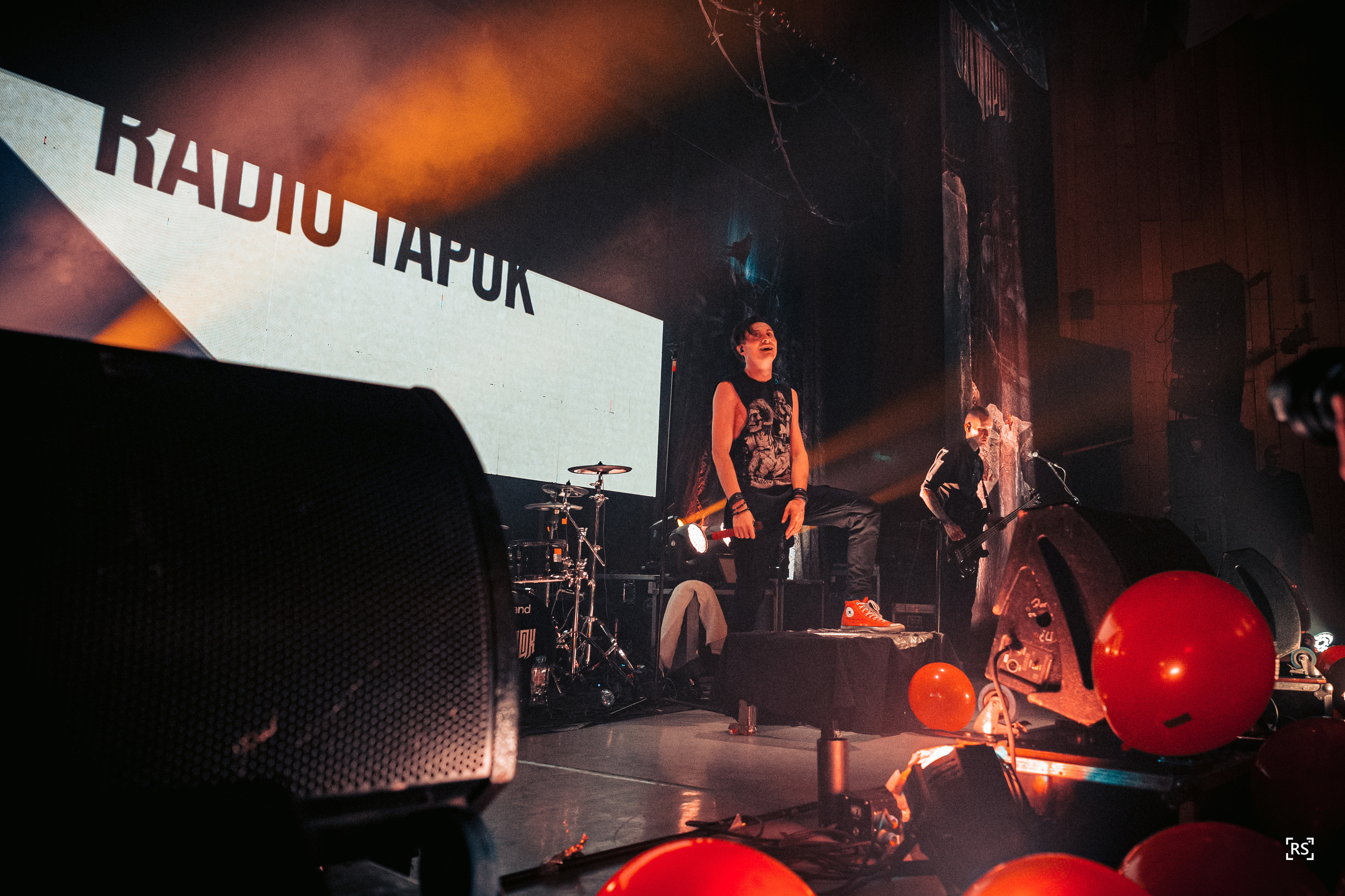 Концерт RADIO TAPOK. Фотограф Москва Никита Рябиков