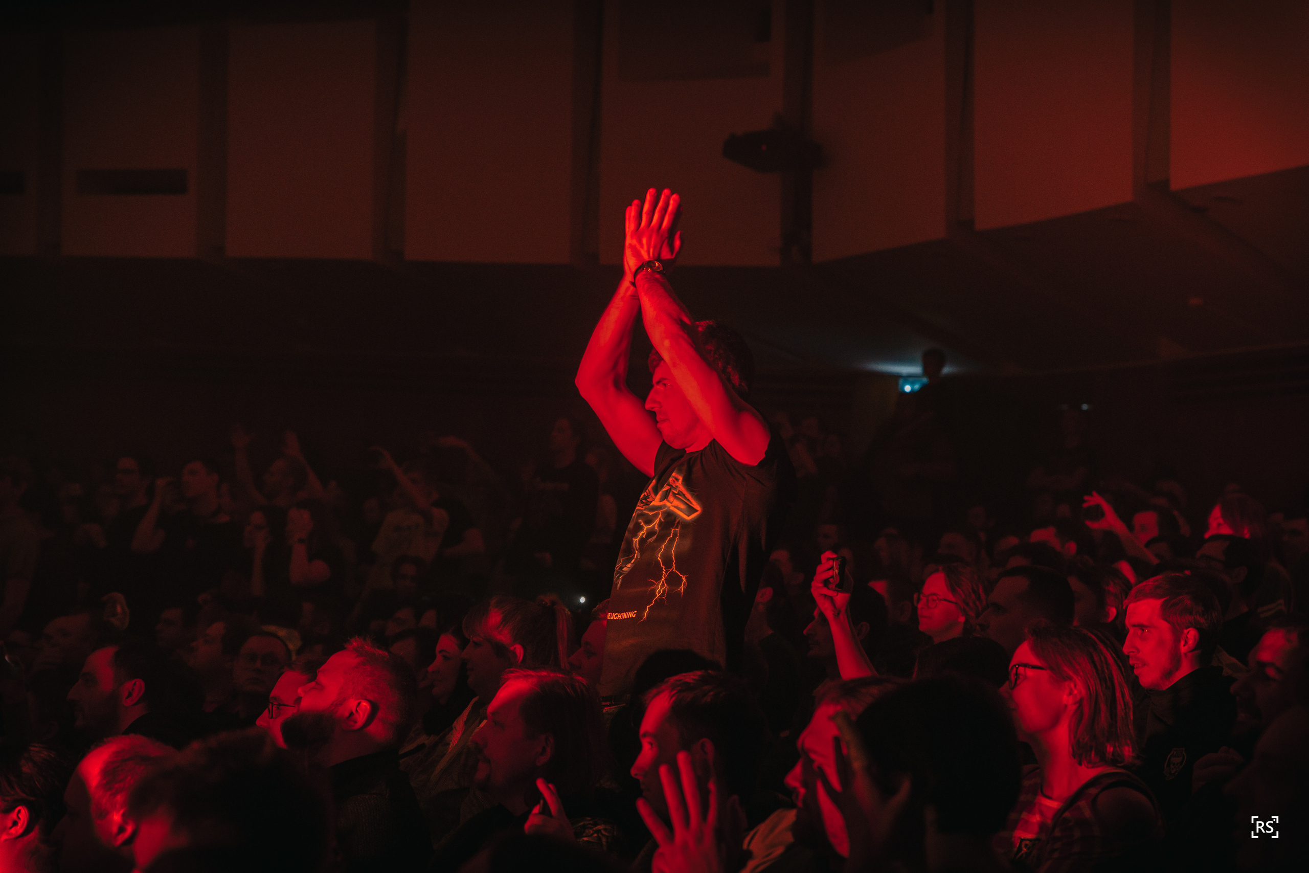 Концерт RADIO TAPOK. Фотограф Москва Никита Рябиков