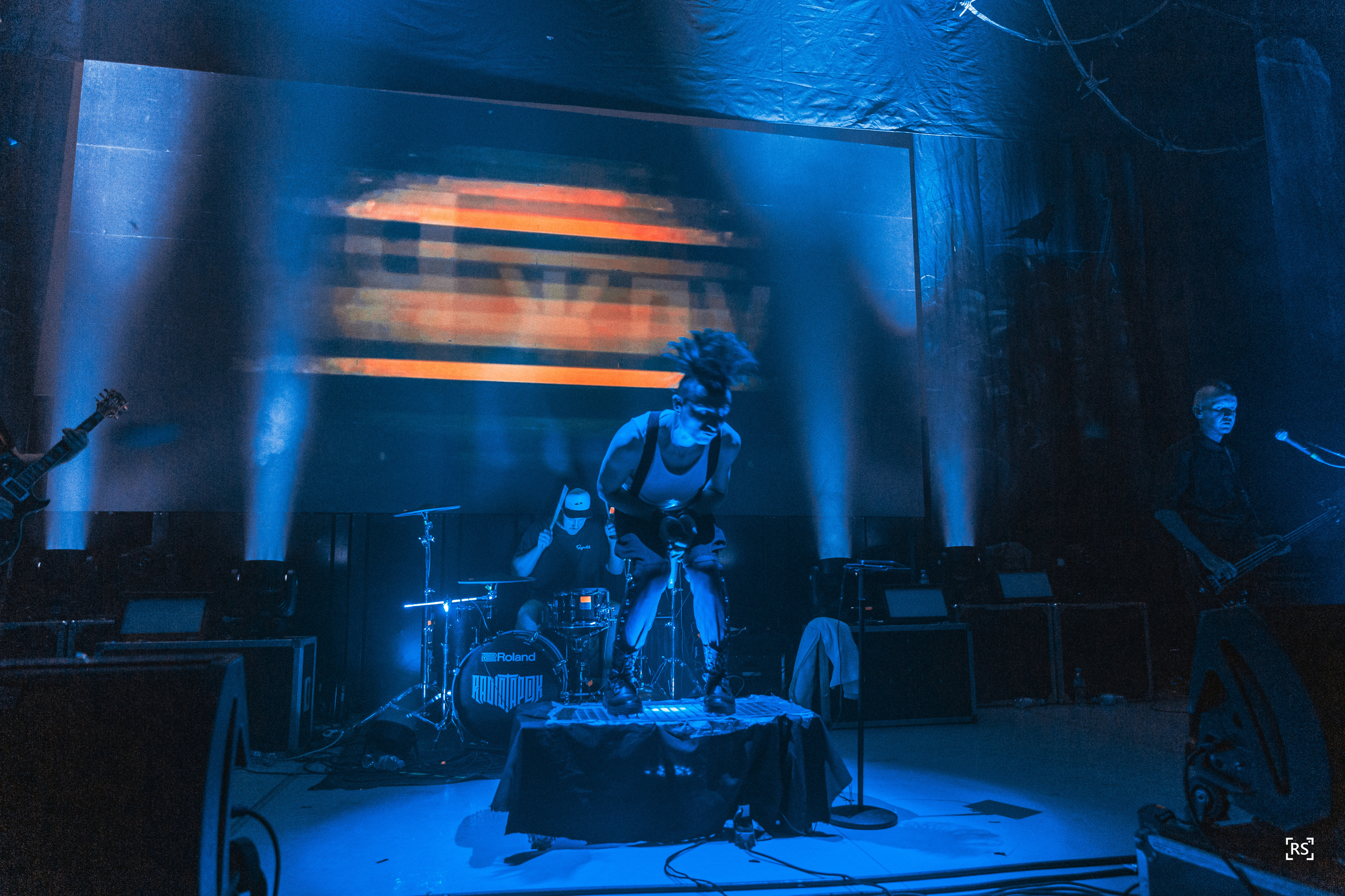 Концерт RADIO TAPOK. Фотограф Москва Никита Рябиков