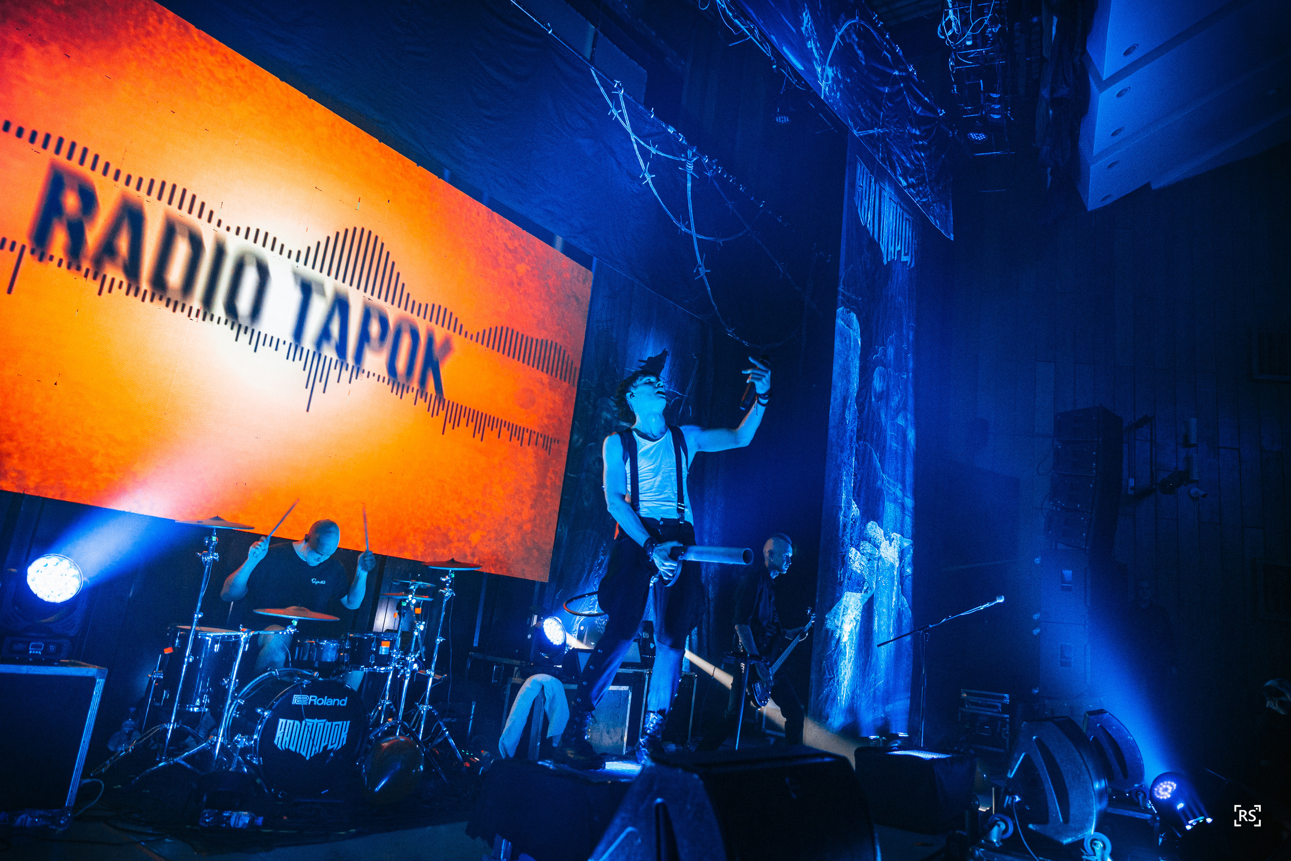 Концерт RADIO TAPOK. Фотограф Москва Никита Рябиков