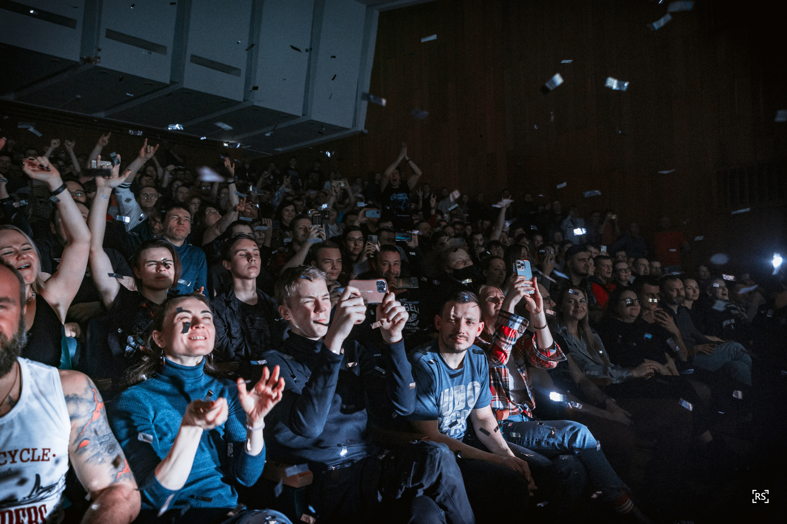 Концерт RADIO TAPOK. Фотограф Москва Никита Рябиков