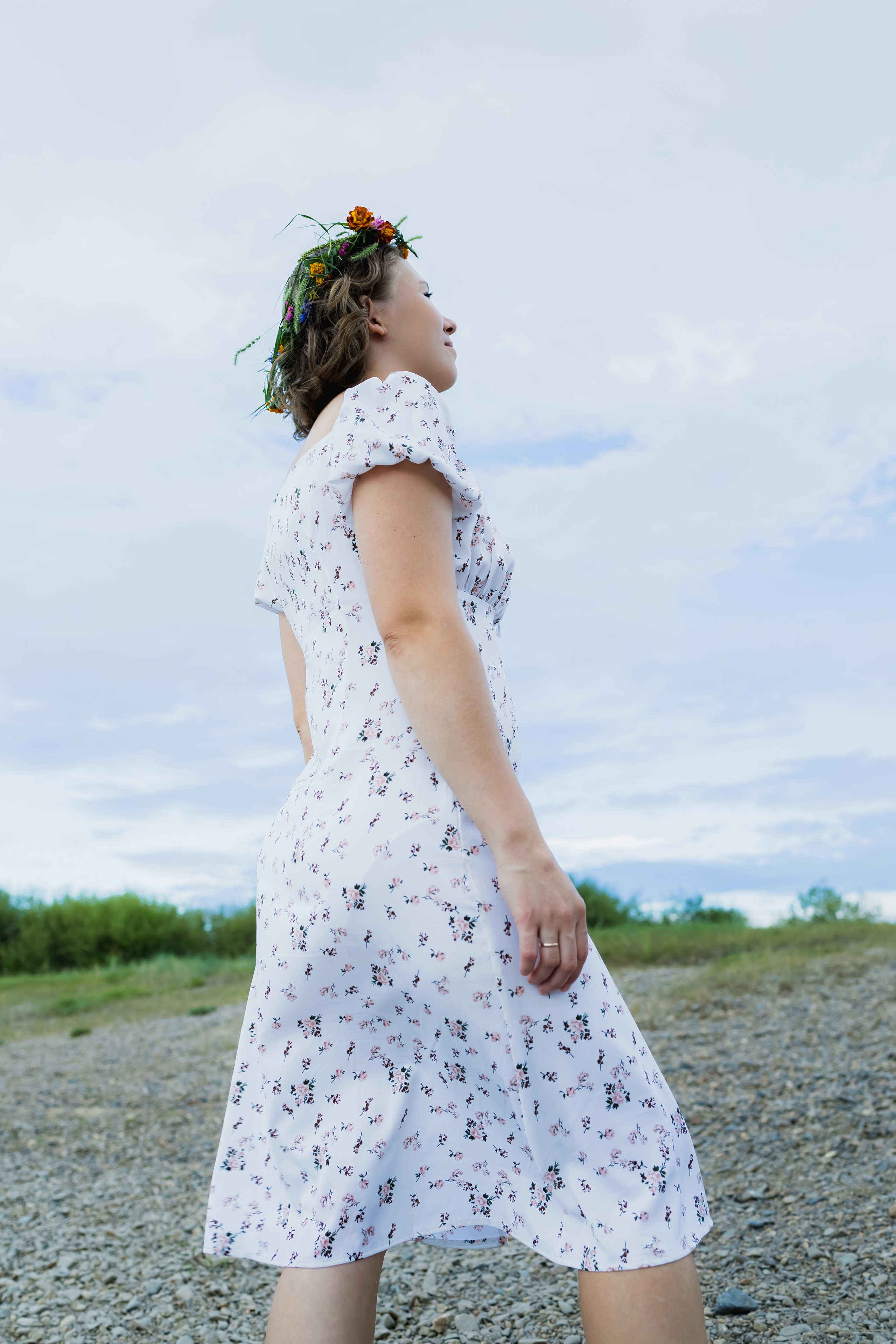 Анастасия, лето, озеро…. Фотограф Юлия Левандовская, п.Ясногорск