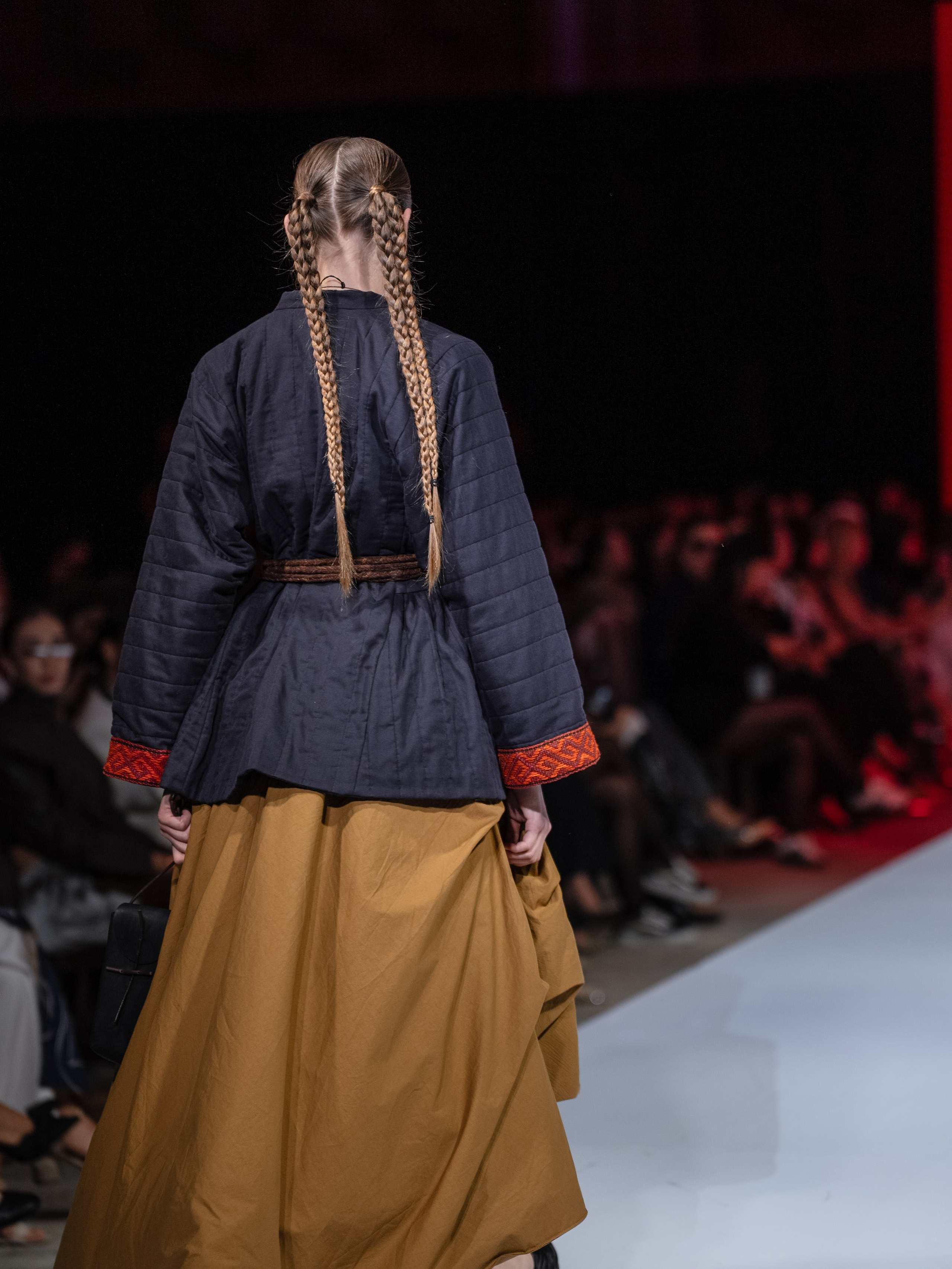EURASIAN FASHION WEEK Reberth. Сайт Алматинского НЮ АРТ, будуар и фэшн фотографа Дениса Карпенко