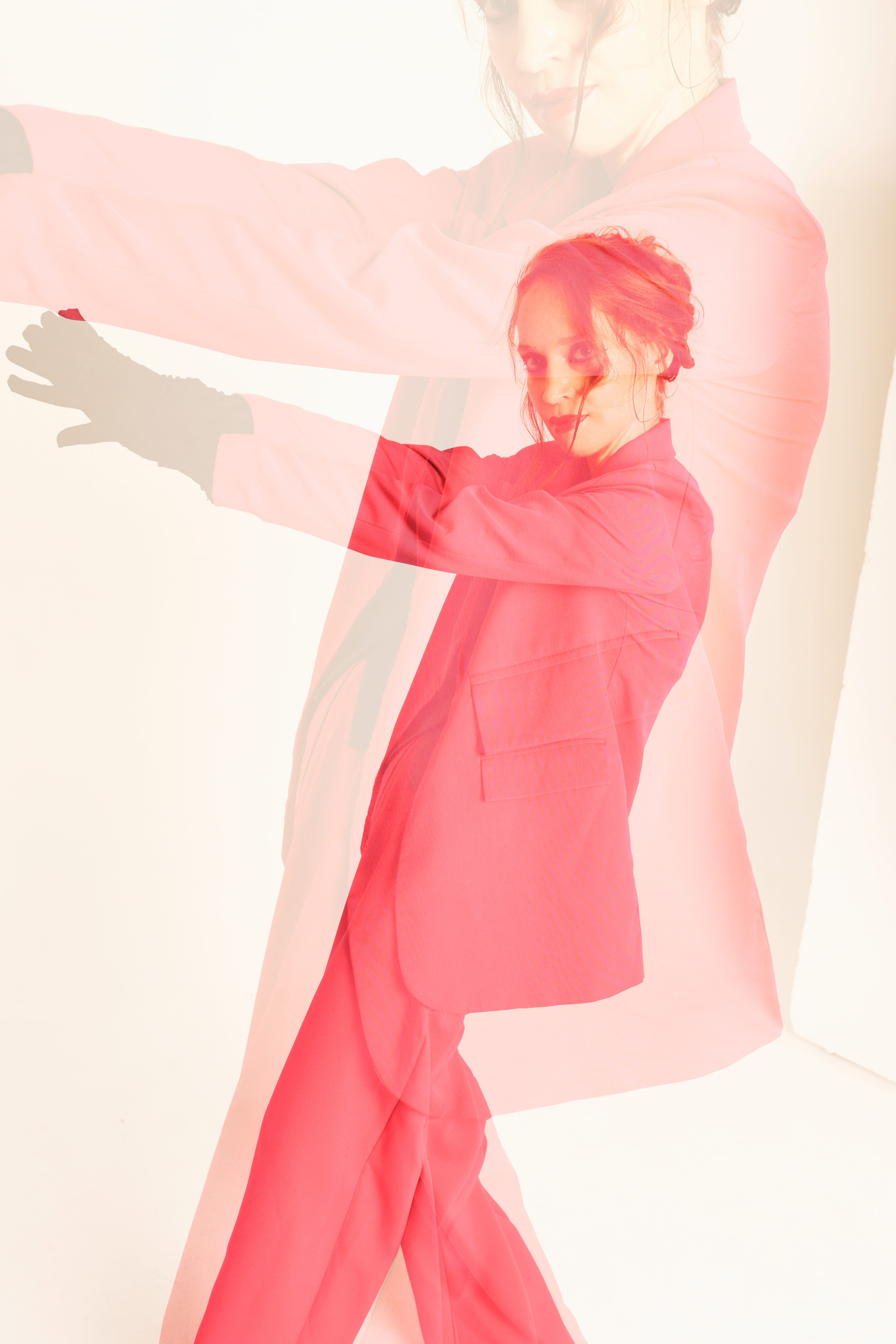 MAGENTA POWER. Yulia Yurchevskaya | Art Director & Visual Visionary