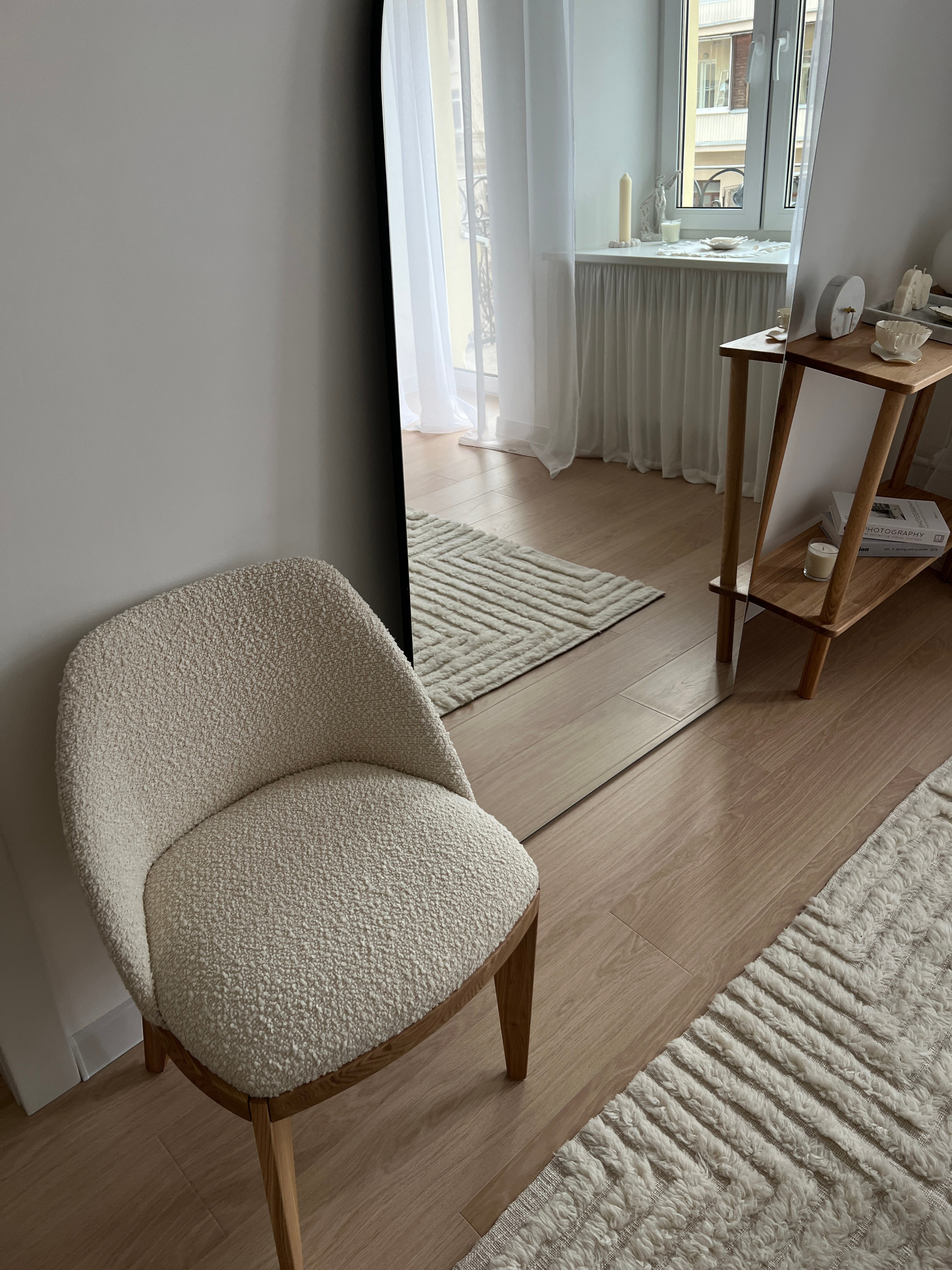 ИНТЕРЬЕР ГОСТИНОЙ. PARISIEN STUDIO | Интерьерная квартира — студия в стиле минимализм в Москве