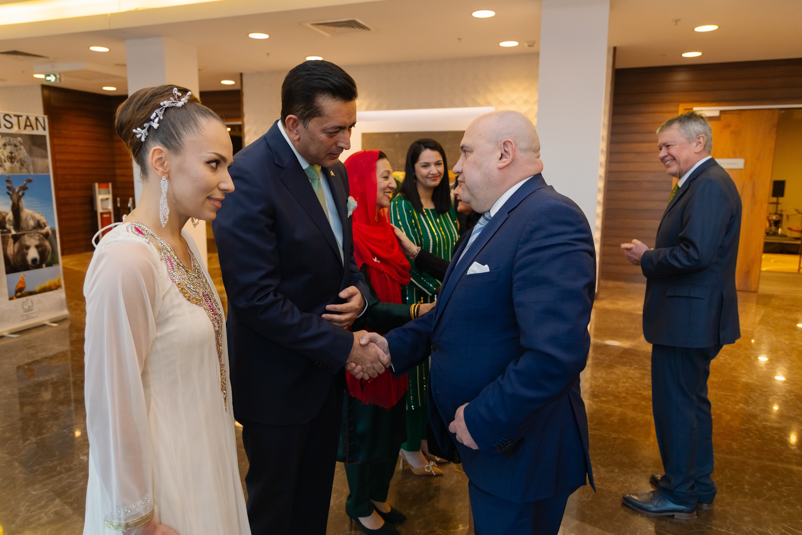 Фотосъемка делегации Пакистана в Беларуси в отеле Марриотт. Свадебный фотограф в Минске/Беларуси Сергей Спиридонов