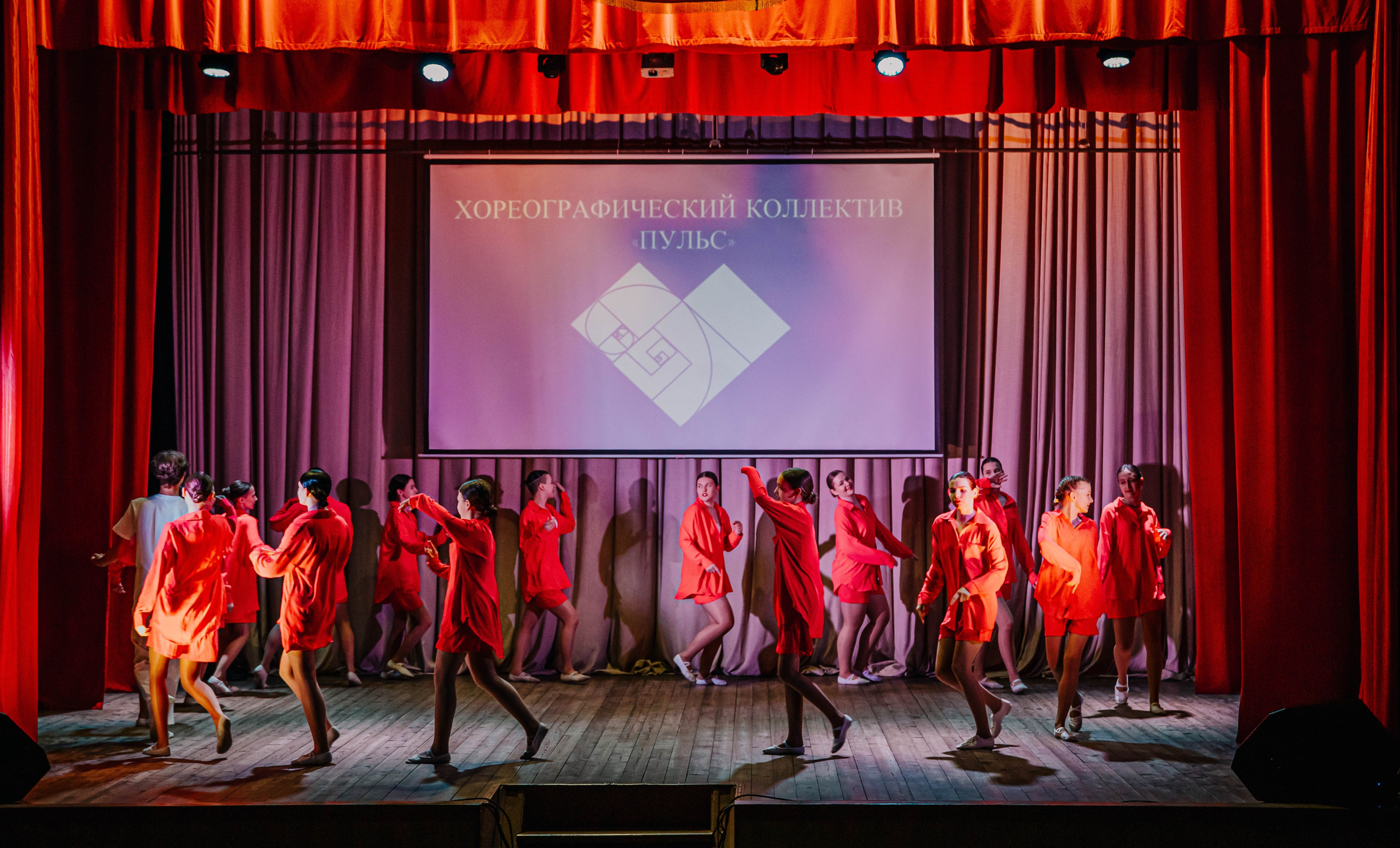 Отчетный концерт хореографического коллектива Пульс!. Фотограф Дарья Маташкова