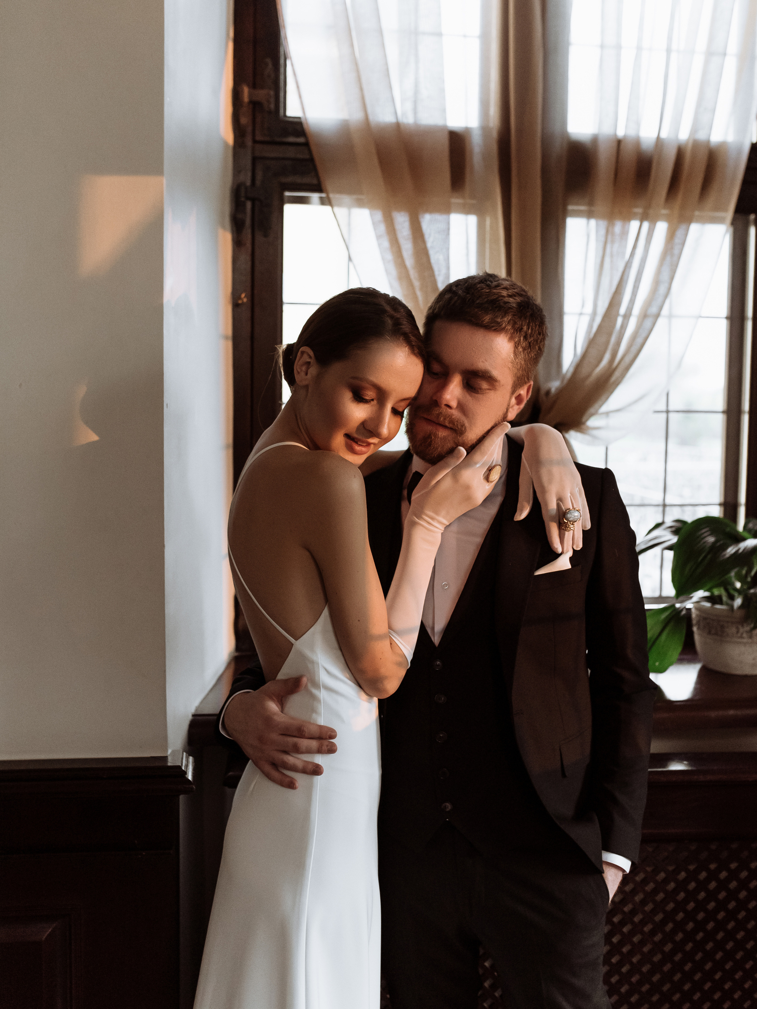 Фотосессия невесты Валерии в свадебном платье Лили  от салона Бонжур. Свадебный салон-ателье Бонжур в Минске Bonjour