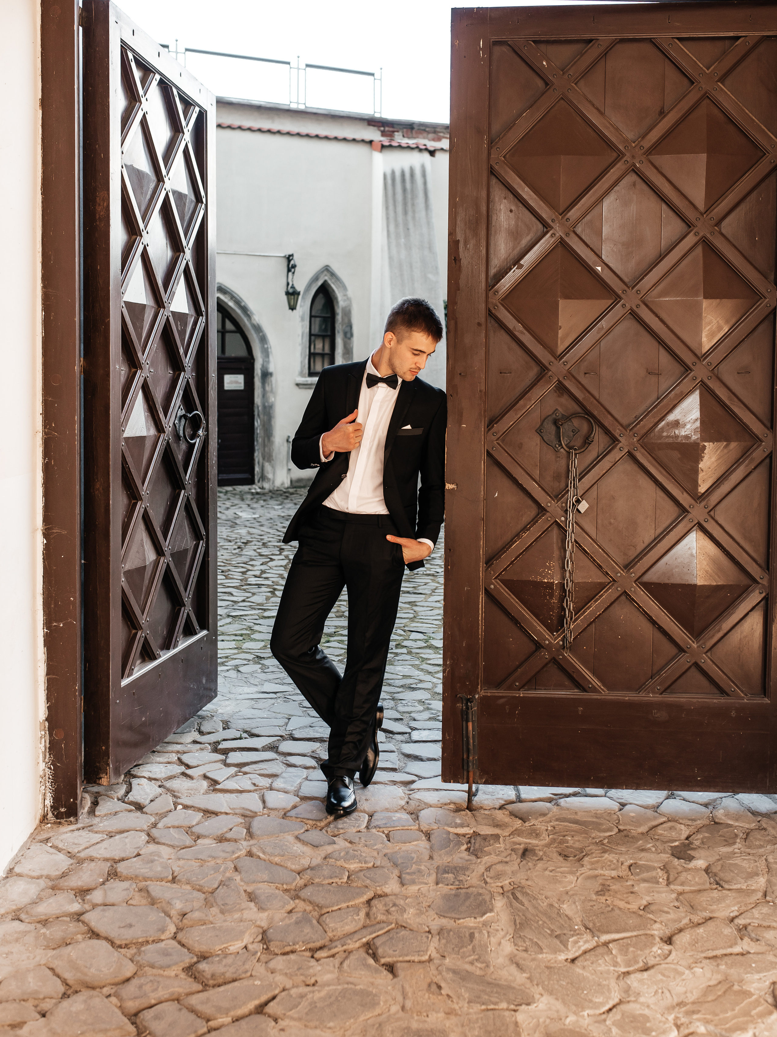 Валентин и Мария. Свадебный салон-ателье Бонжур в Минске Bonjour